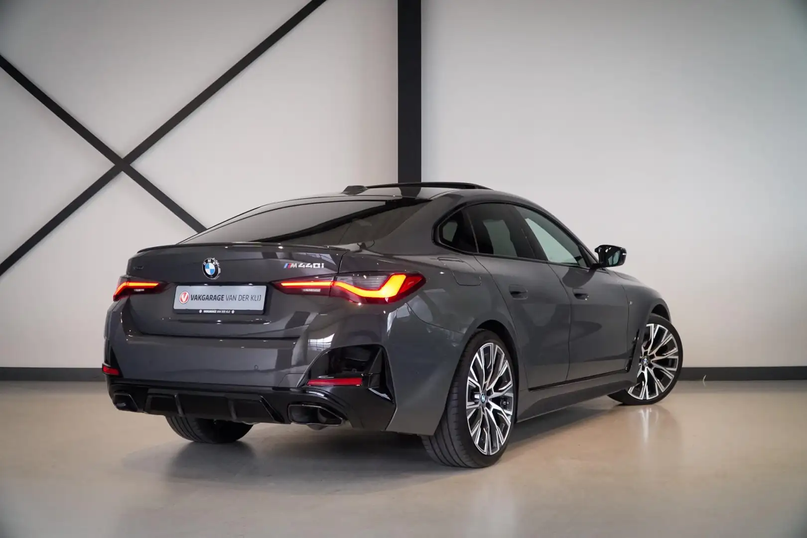 BMW 440 4-serie Gran Coupé M440i xDrive M-Sport | Schuifda Grijs - 2
