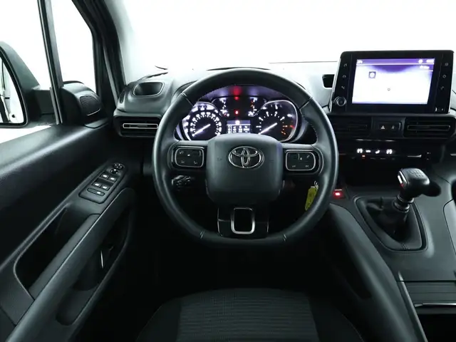 Toyota Proace view 10