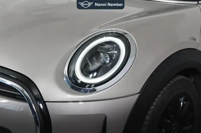 Mini One view 5