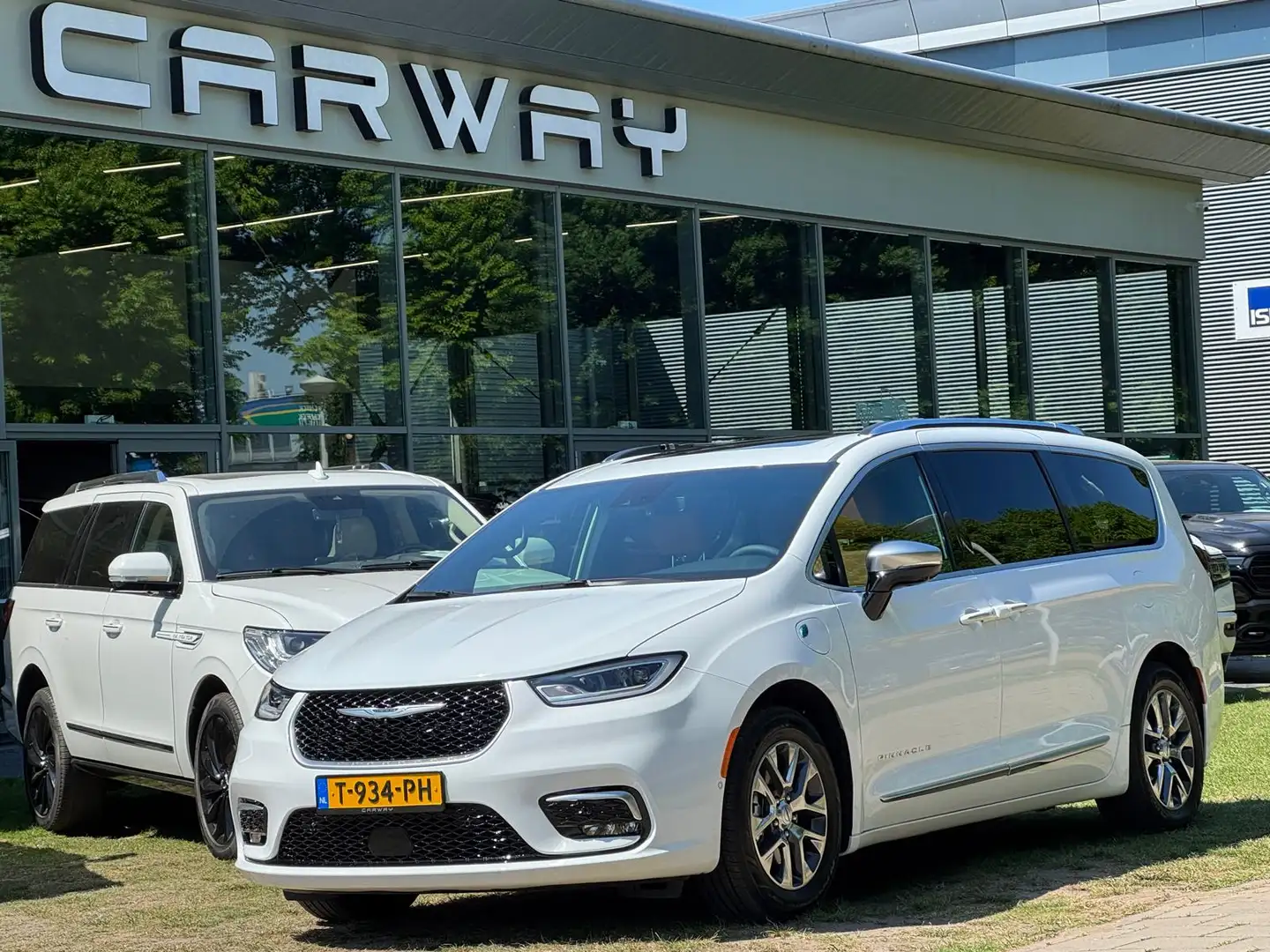Chrysler Pacifica 3.6 V6 Hybride Pinnacle White - 1