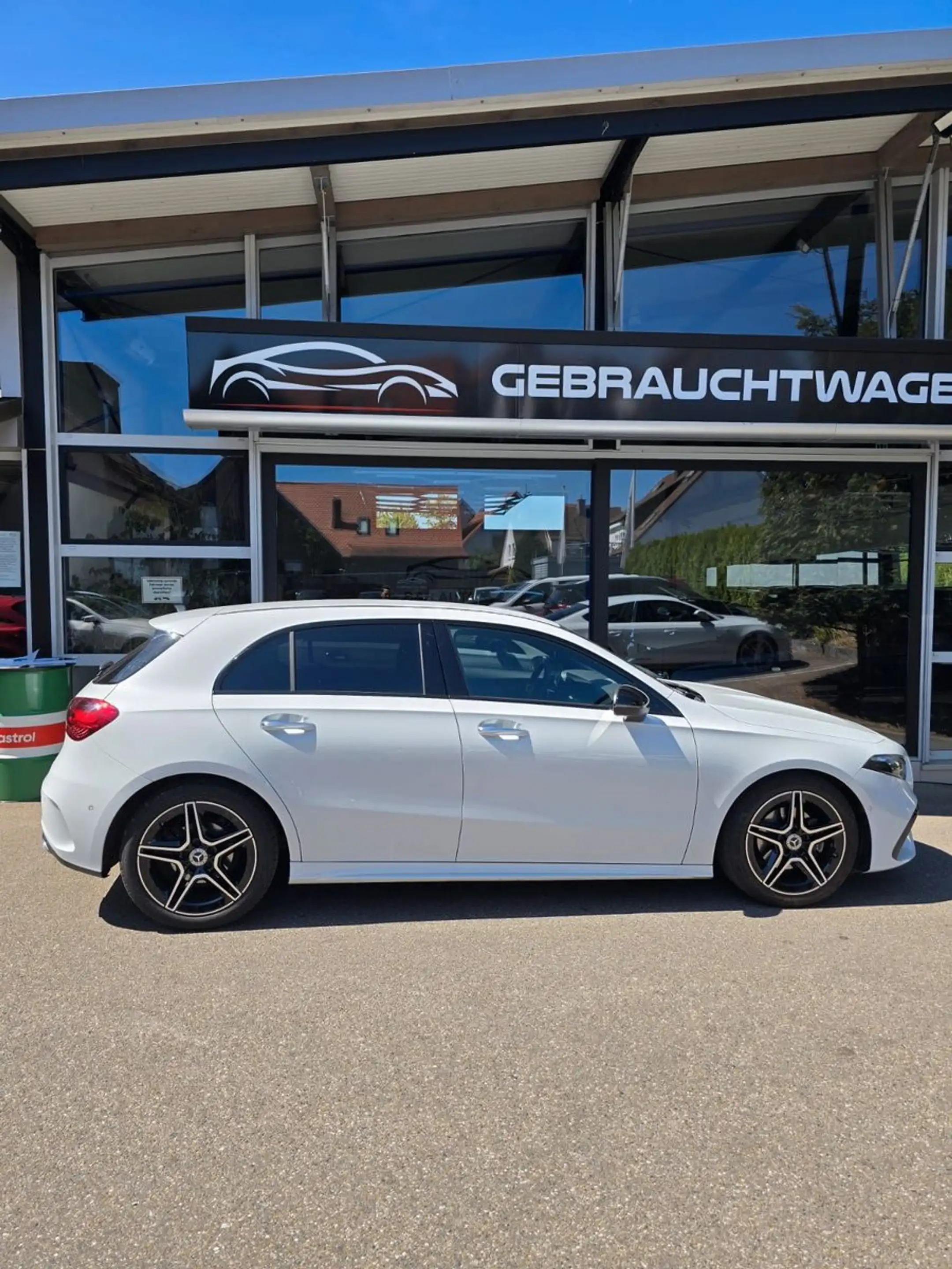 Mercedes-Benz A 180 ALU, PDC, KLIMA, AMG PAKET, LED, AUTOMATIK — photo 4