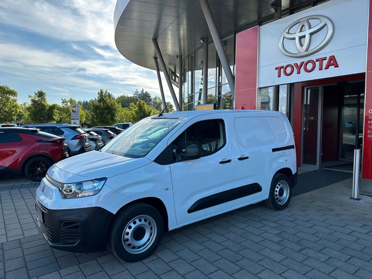 Fiat Doblò Kastenwagen L1 1.5 BlueHDi 96 kW Weiß - 2