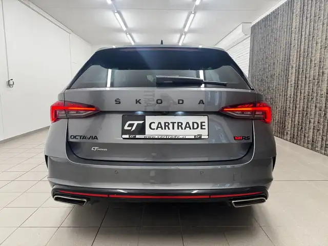 Skoda Octavia view 8