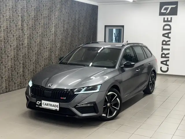 Skoda Octavia view 2