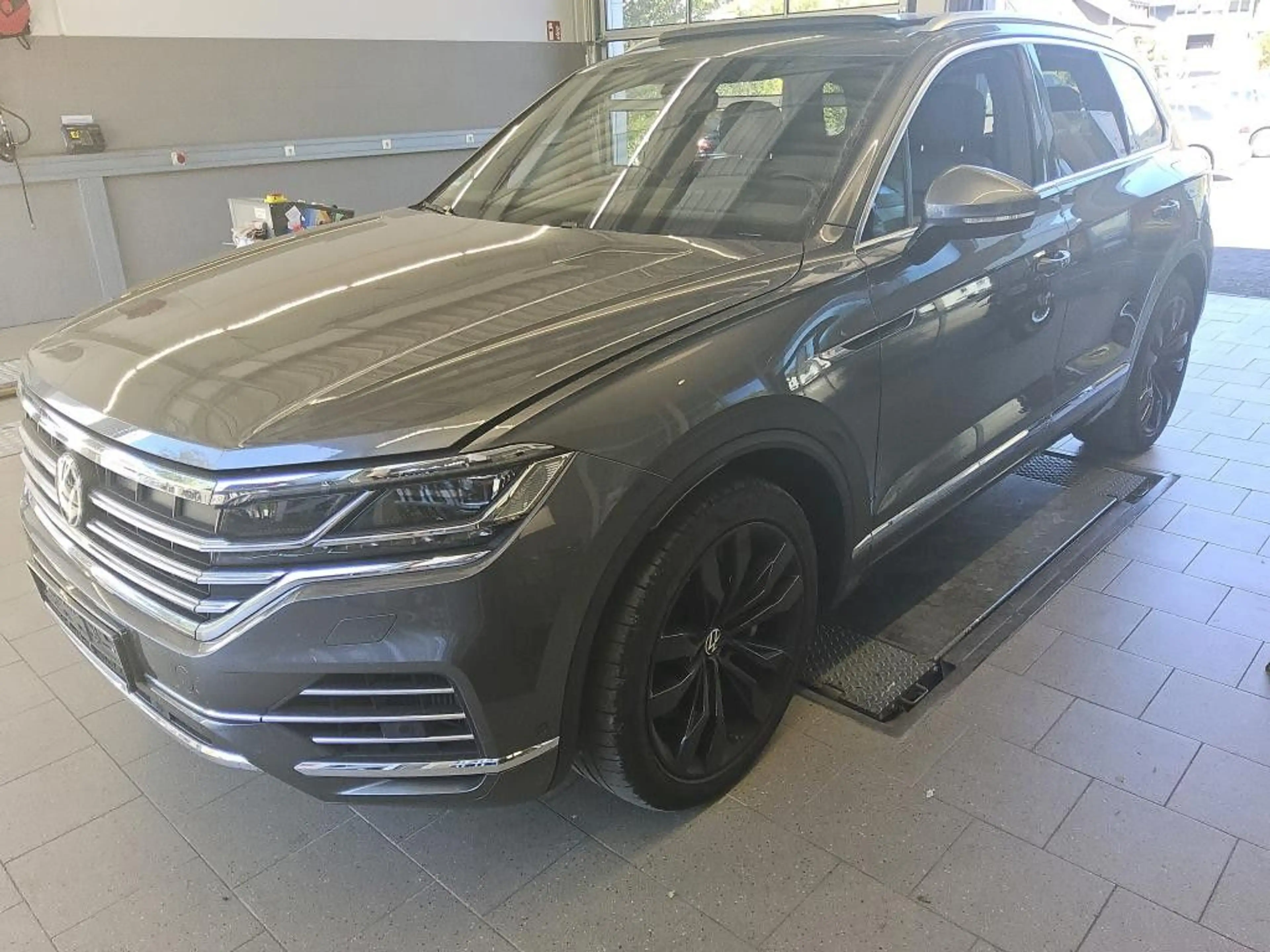 Volkswagen Touareg 3.0 V6 TSI Elegance eHybrid