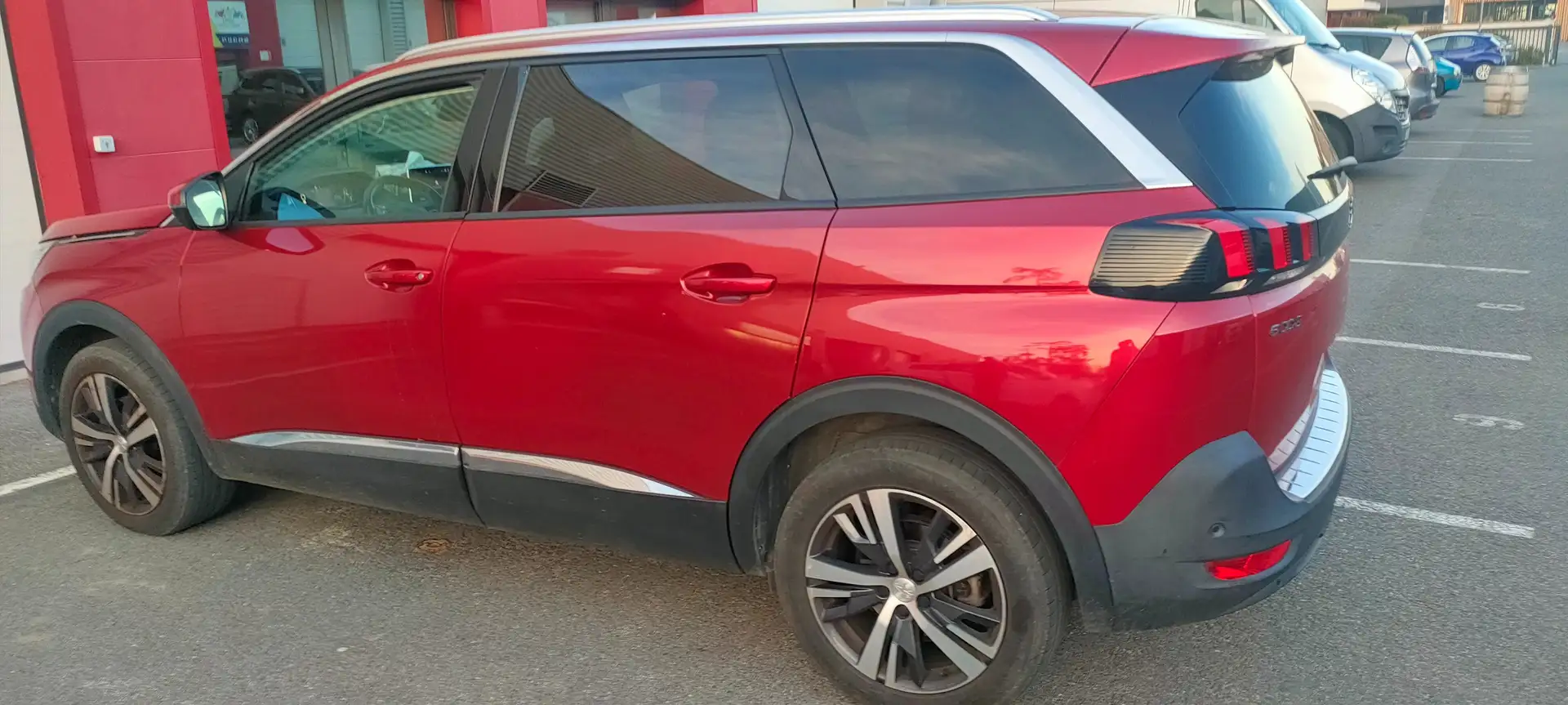 Peugeot 5008 5008 PureTech 130ch S Rouge - 1