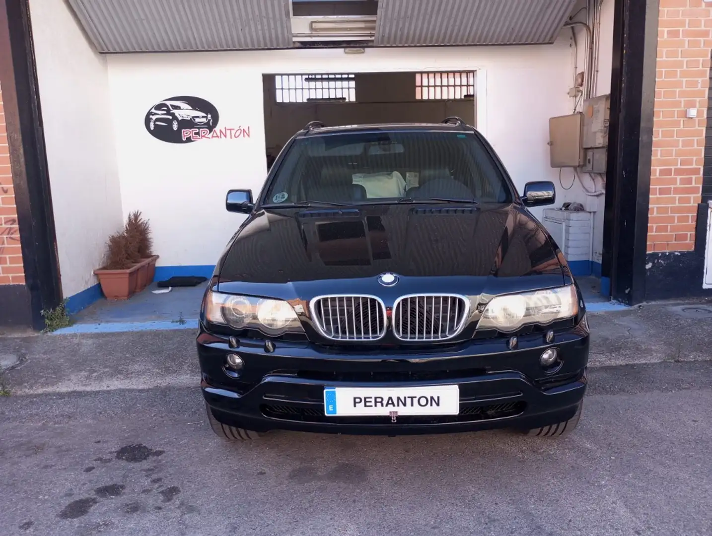 BMW X5 3.0d Aut. Negro - 2