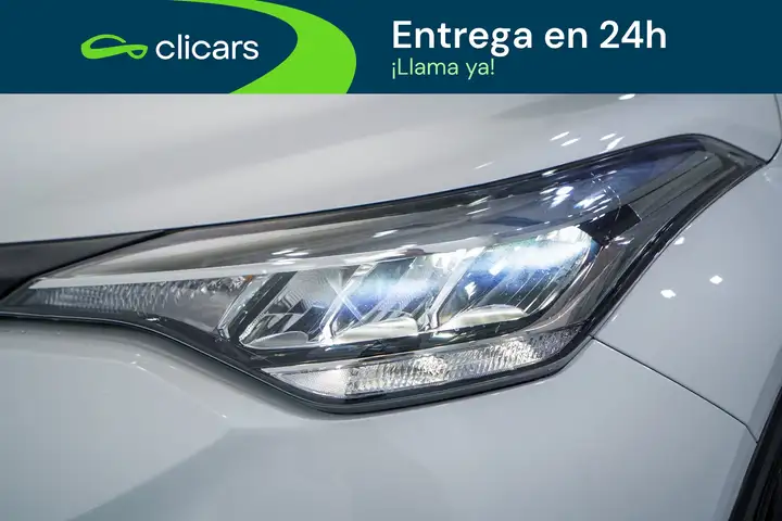 Toyota C-HR 2022, foto 10