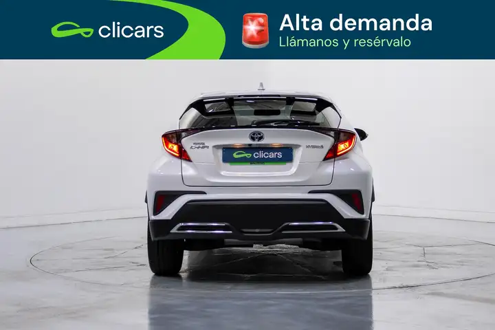 Toyota C-HR 2022, foto 4
