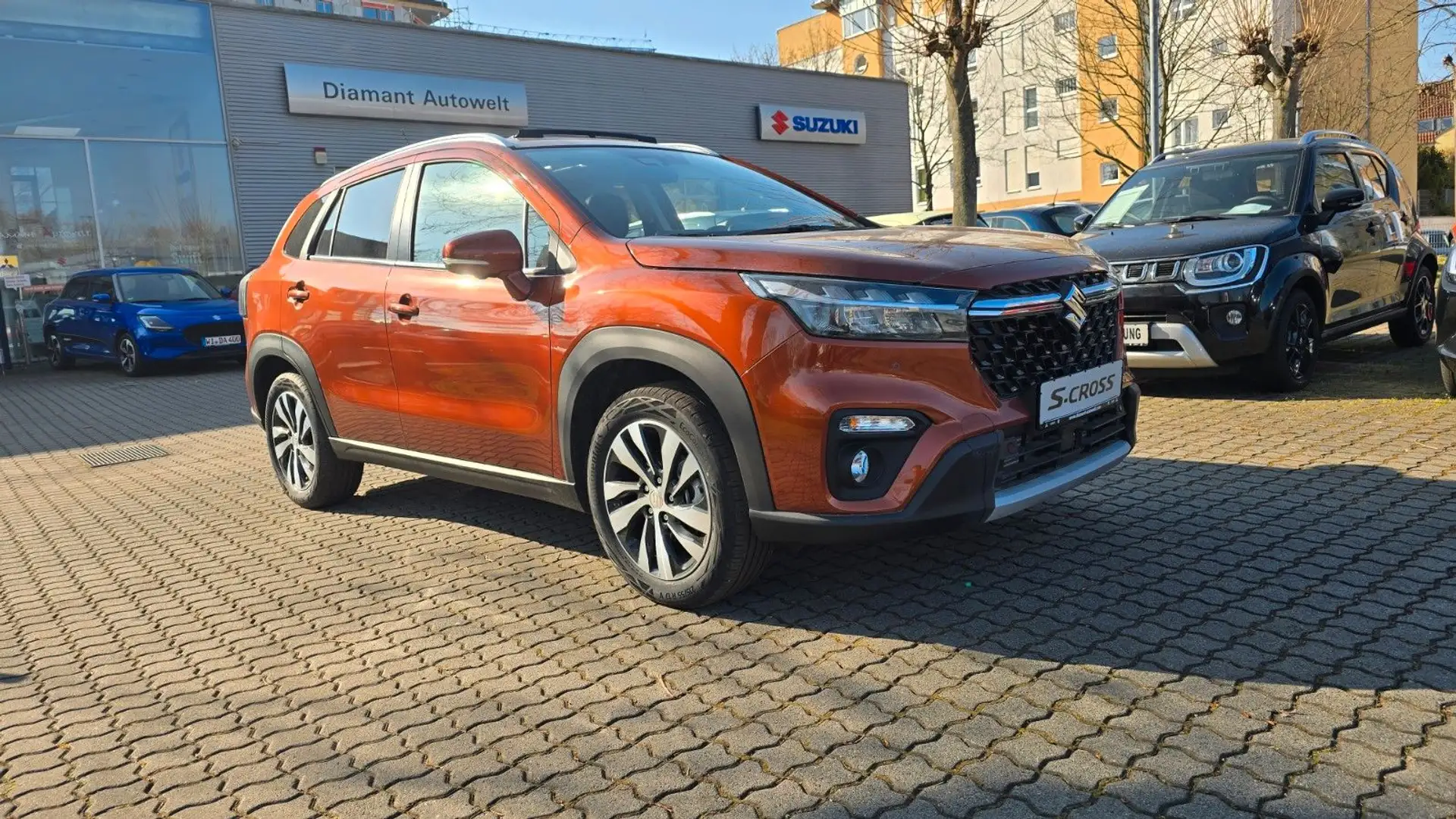 Suzuki (SX4) S-Cross 1.4 Comfort+ Allgrip Hybrid Maro - 1