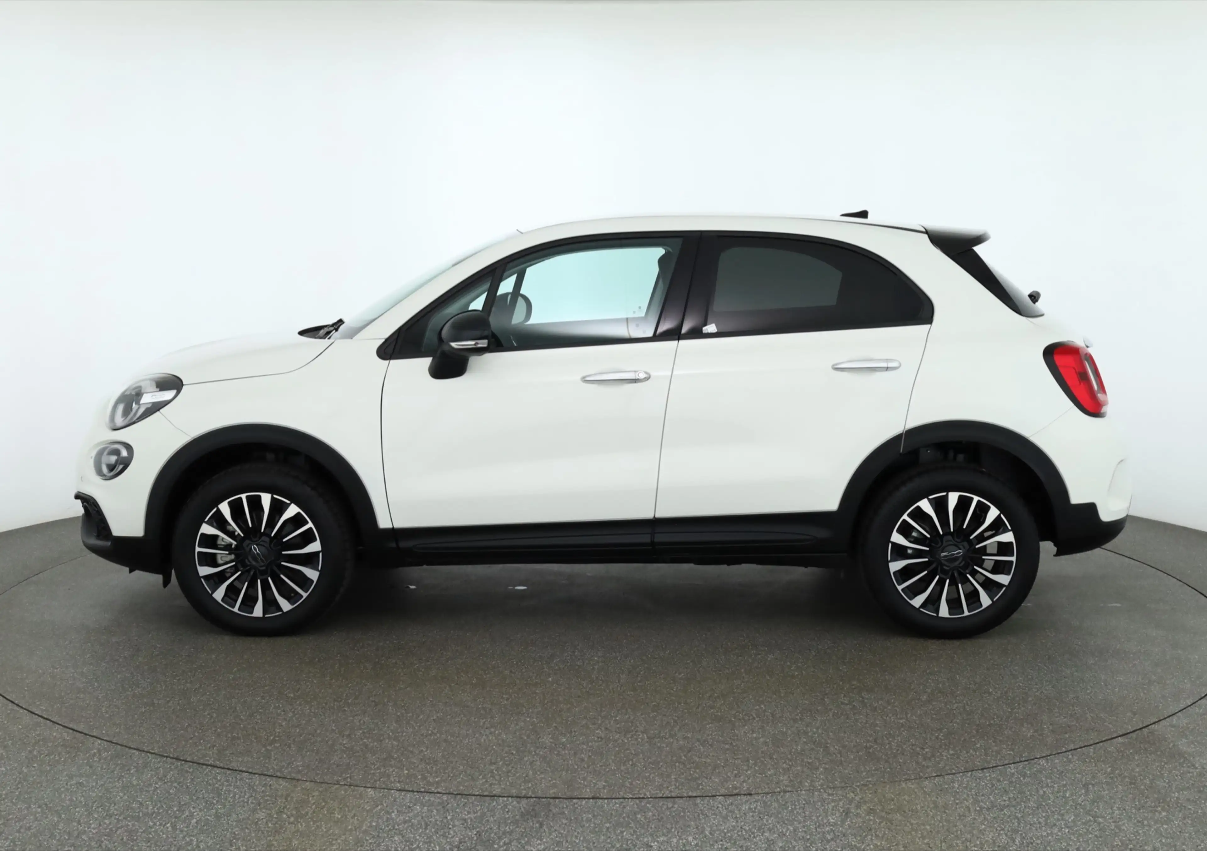 Fiat 500X 1.4T Aut. LED Kamera Tempomat App-Connect — photo 2