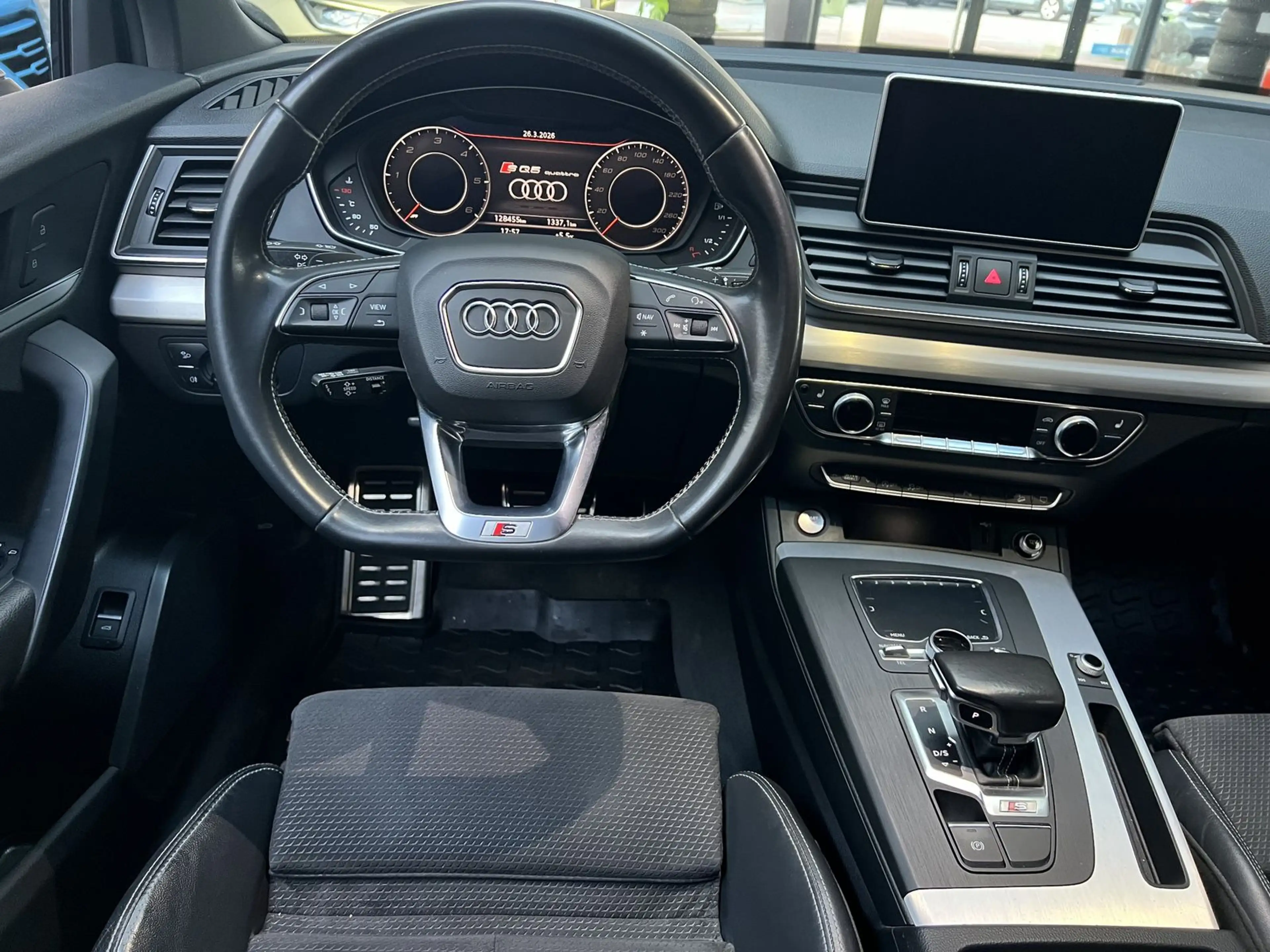 Audi SQ5 3.0 TDI quattro Navi Kamera AHK DAB — photo 9