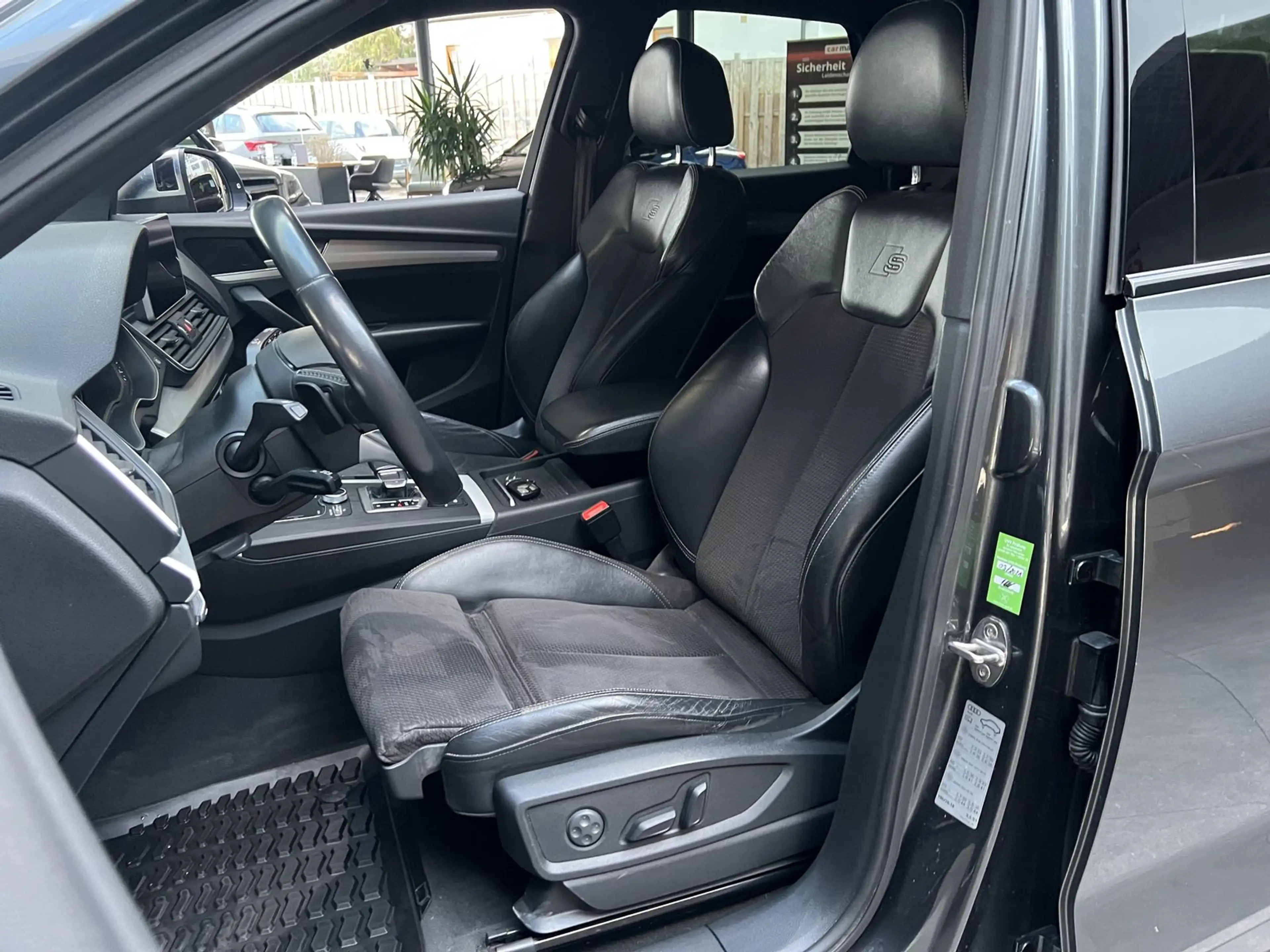 Audi SQ5 3.0 TDI quattro Navi Kamera AHK DAB — photo 2