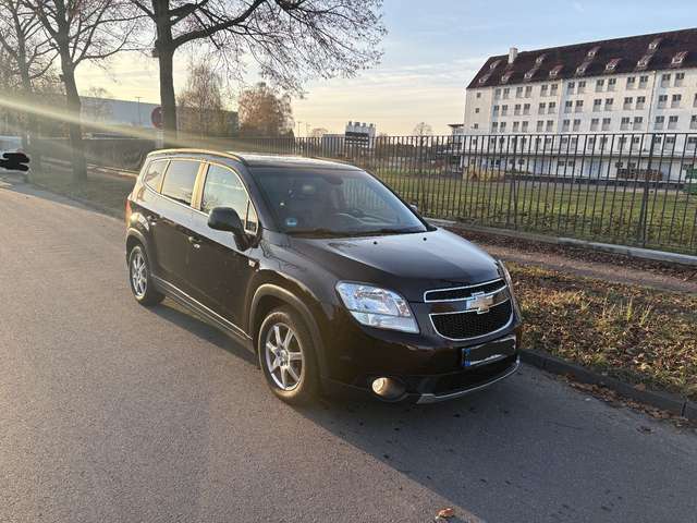 Chevrolet Orlando LTZ LEDER 7-SITZER AUTOMATIK ALU PDC