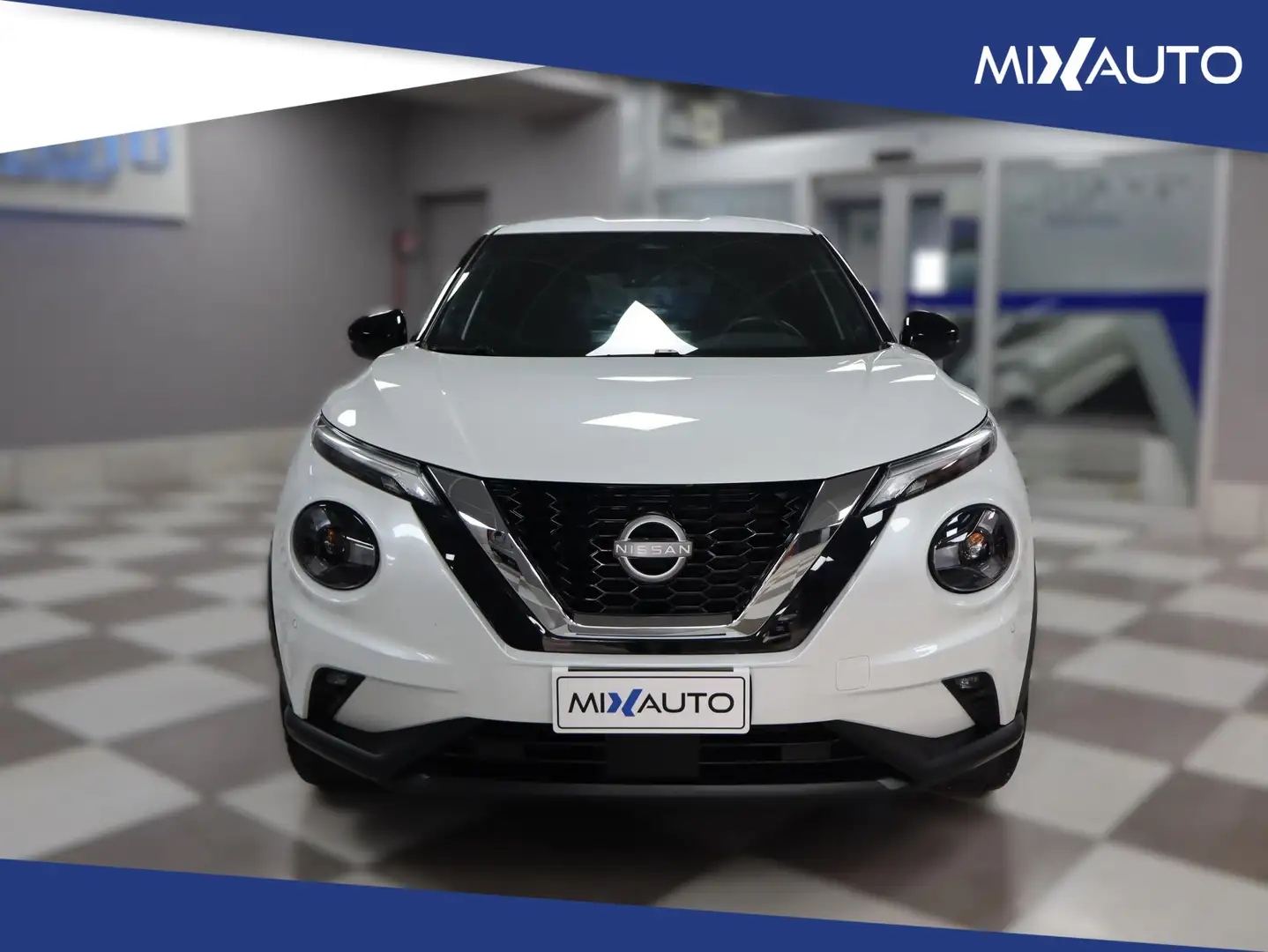 Nissan Juke 1.0 DIG T N-Connecta 114CV Bianco - 2