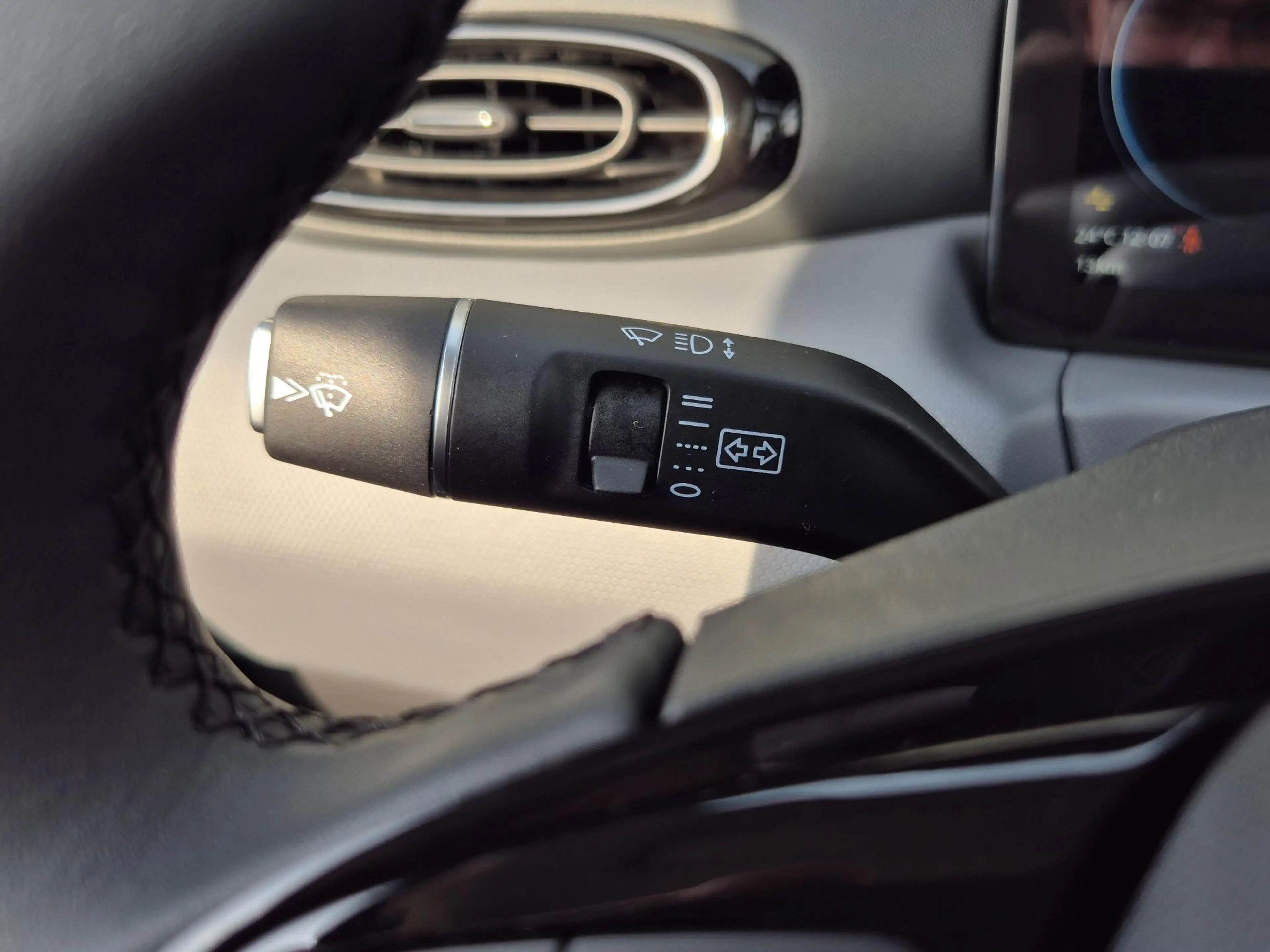 Leapmotor T03 Design 37.3 kWh 95pk | Adaptive Cruise Control | P — photo 15