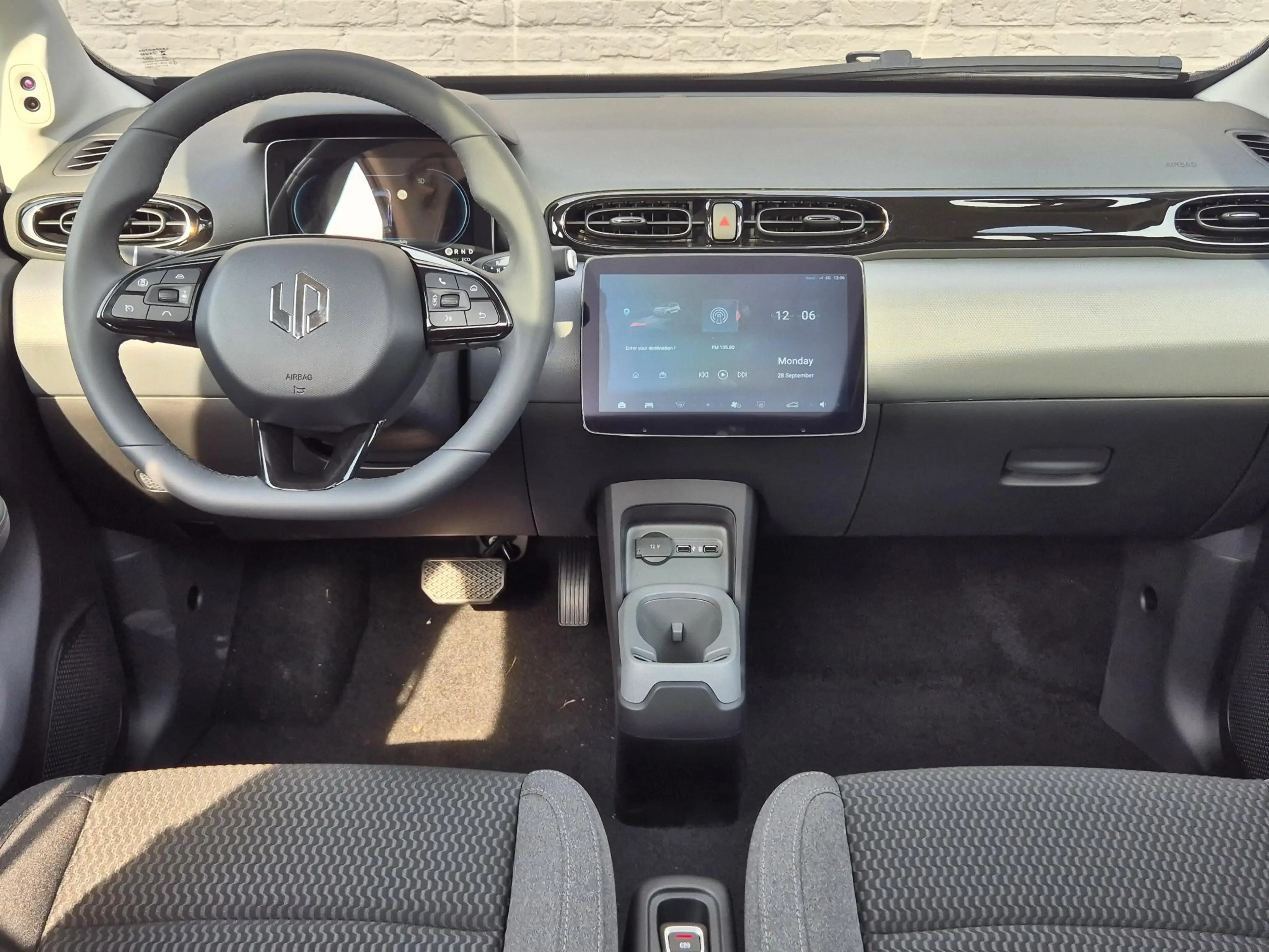 Leapmotor T03 Design 37.3 kWh 95pk | Adaptive Cruise Control | P — photo 10