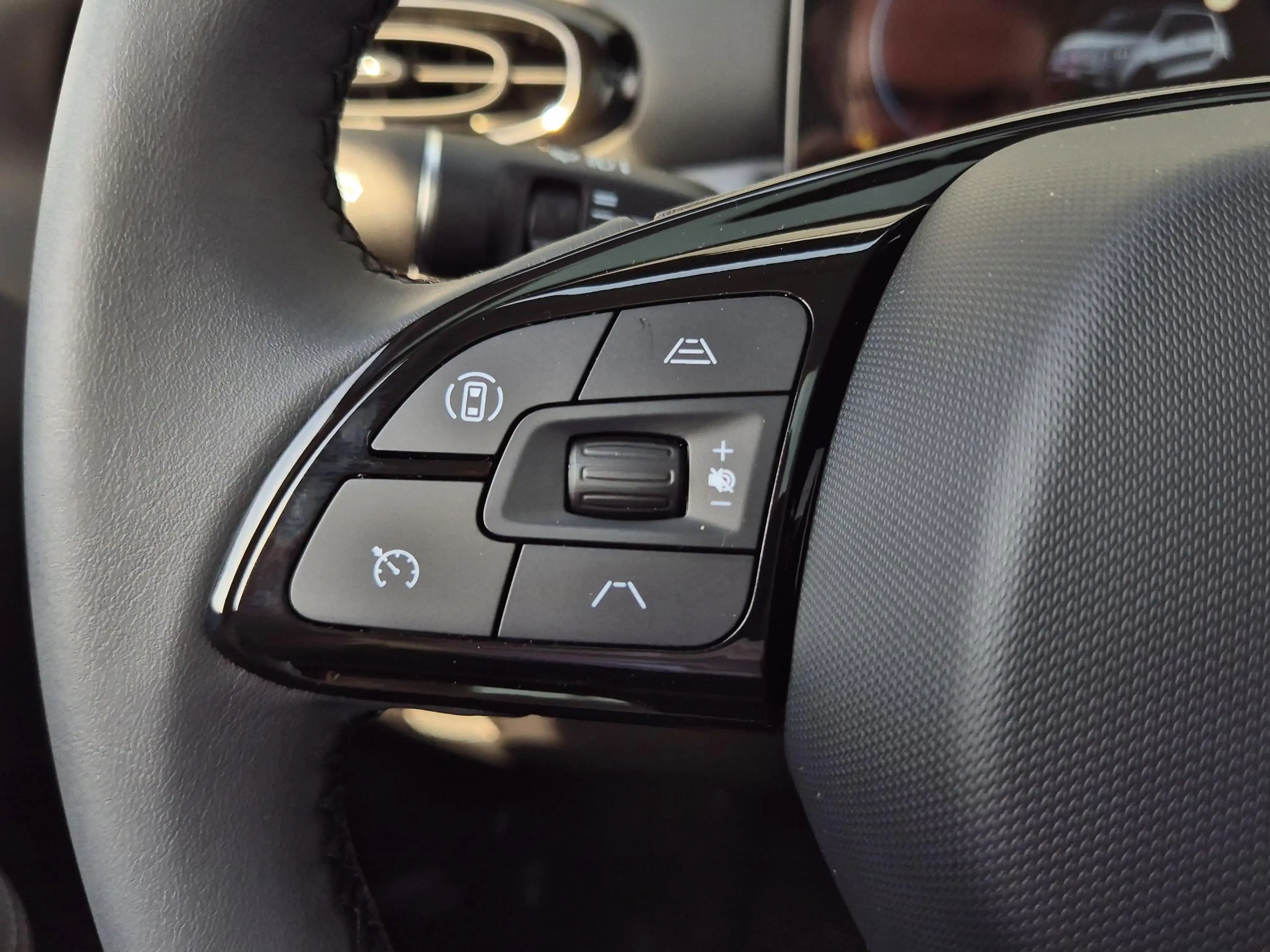 Leapmotor T03 Design 37.3 kWh 95pk | Adaptive Cruise Control | P — photo 13