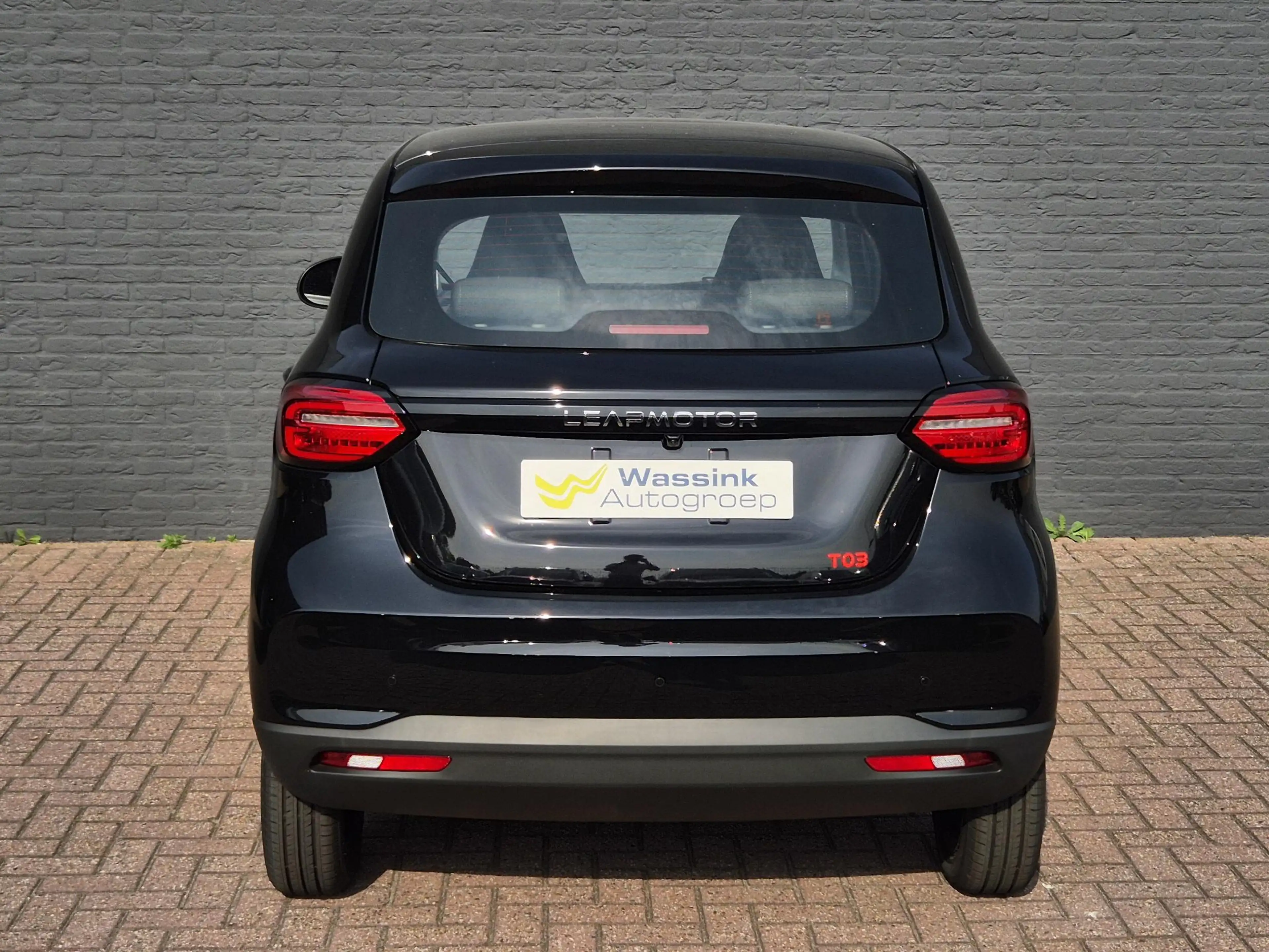 Leapmotor T03 Design 37.3 kWh 95pk | Adaptive Cruise Control | P — photo 6