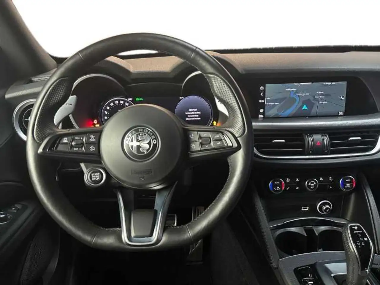 Alfa Romeo Stelvio 2024 — фото 14