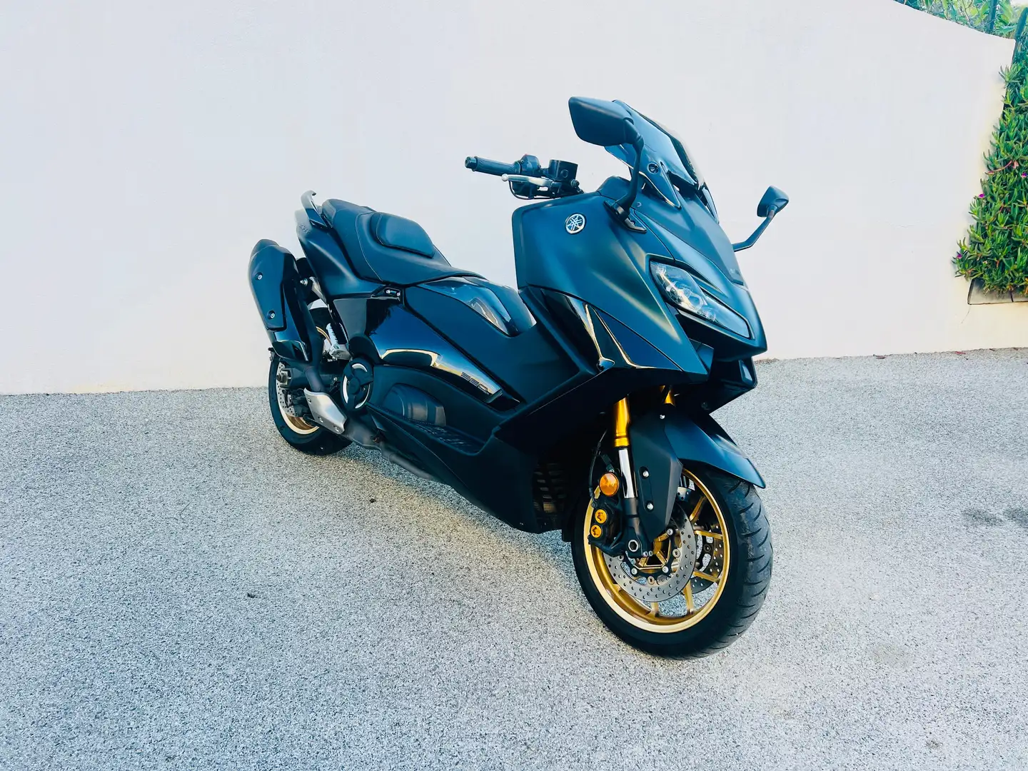 Yamaha TMAX 560 YAMAHA T-MAX 560 TECH MAX Gris - 1