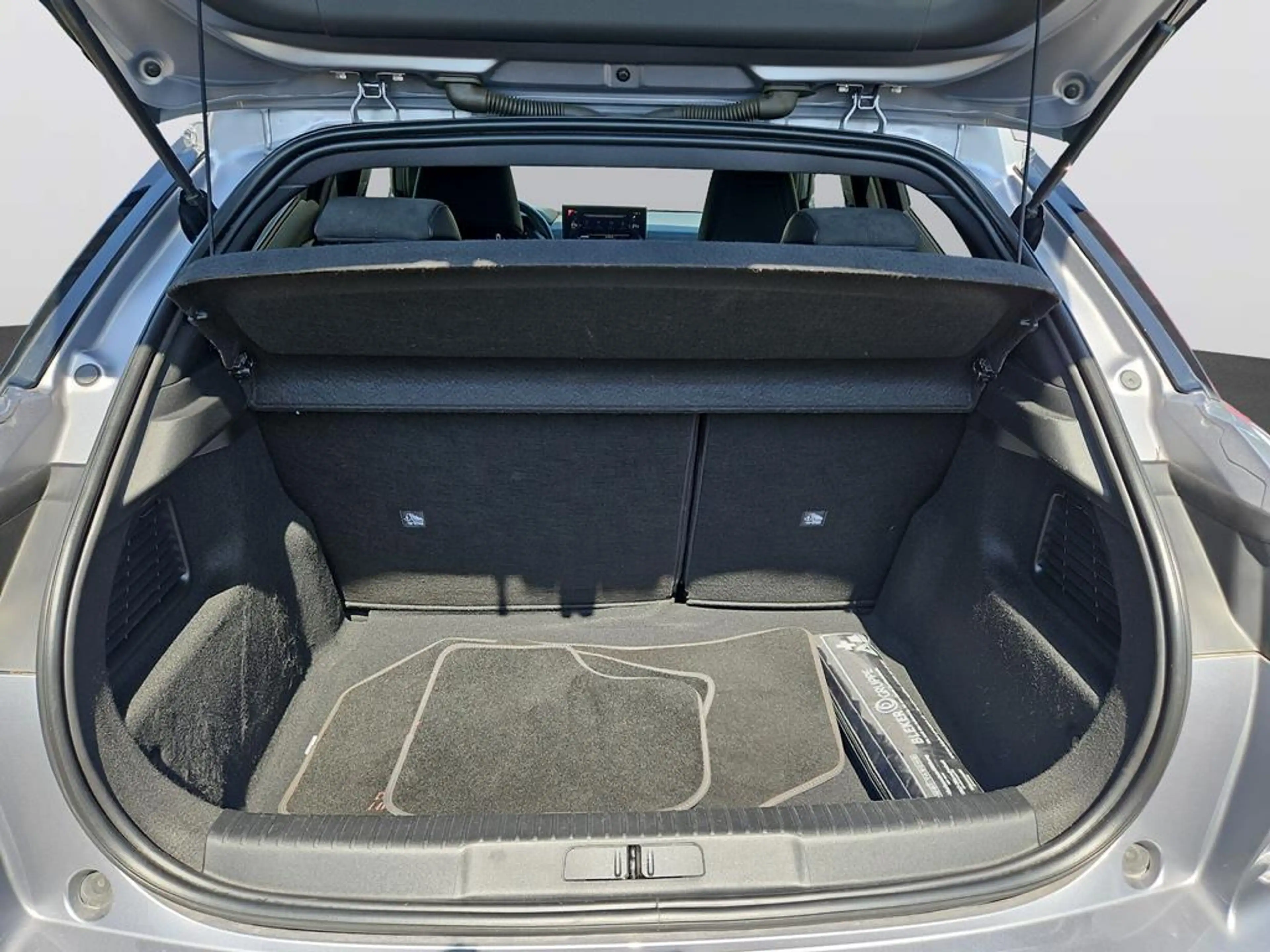 DS Automobiles DS 3 Crossback Performance Line — photo 7