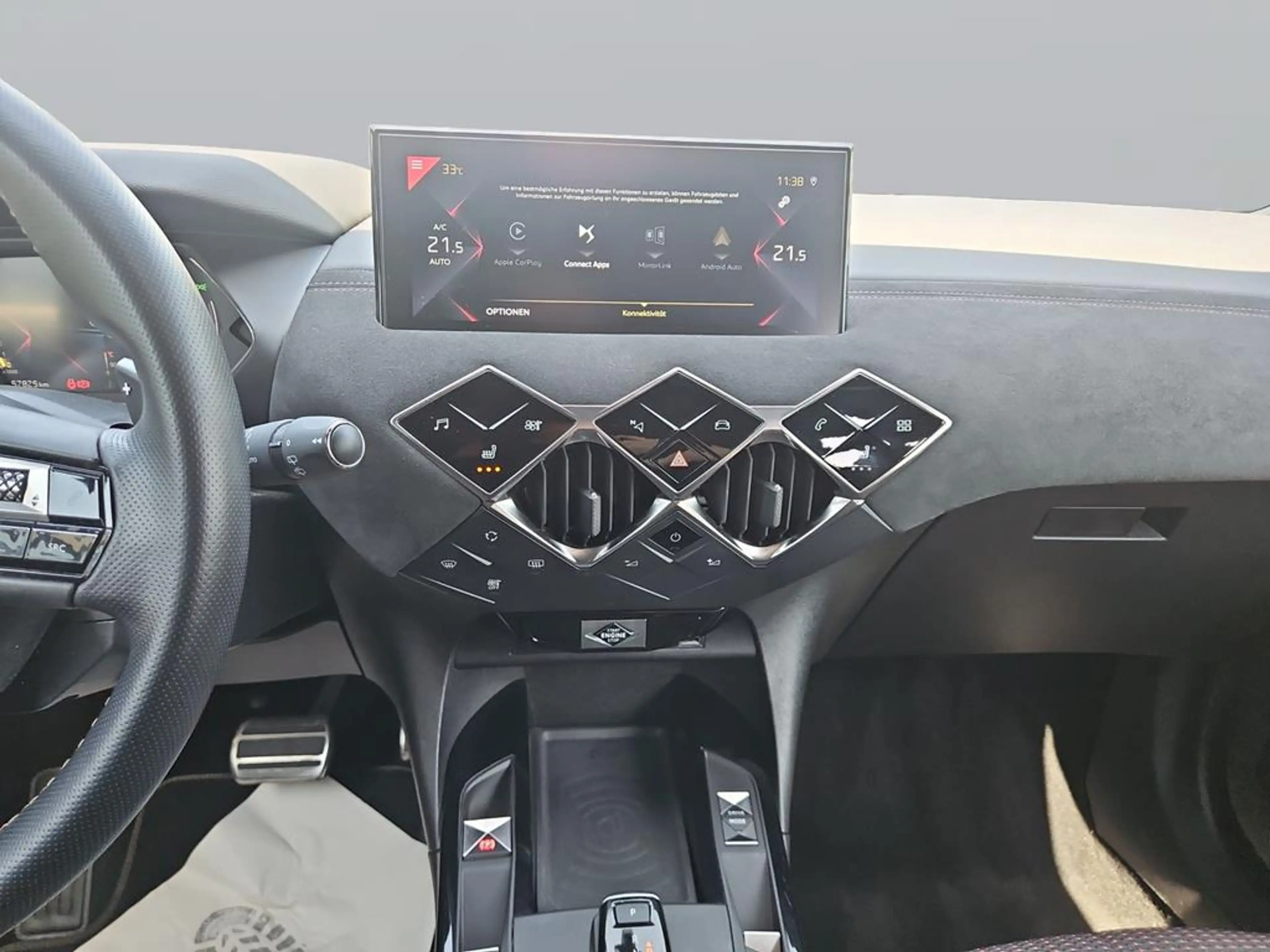 DS Automobiles DS 3 Crossback Performance Line — photo 12