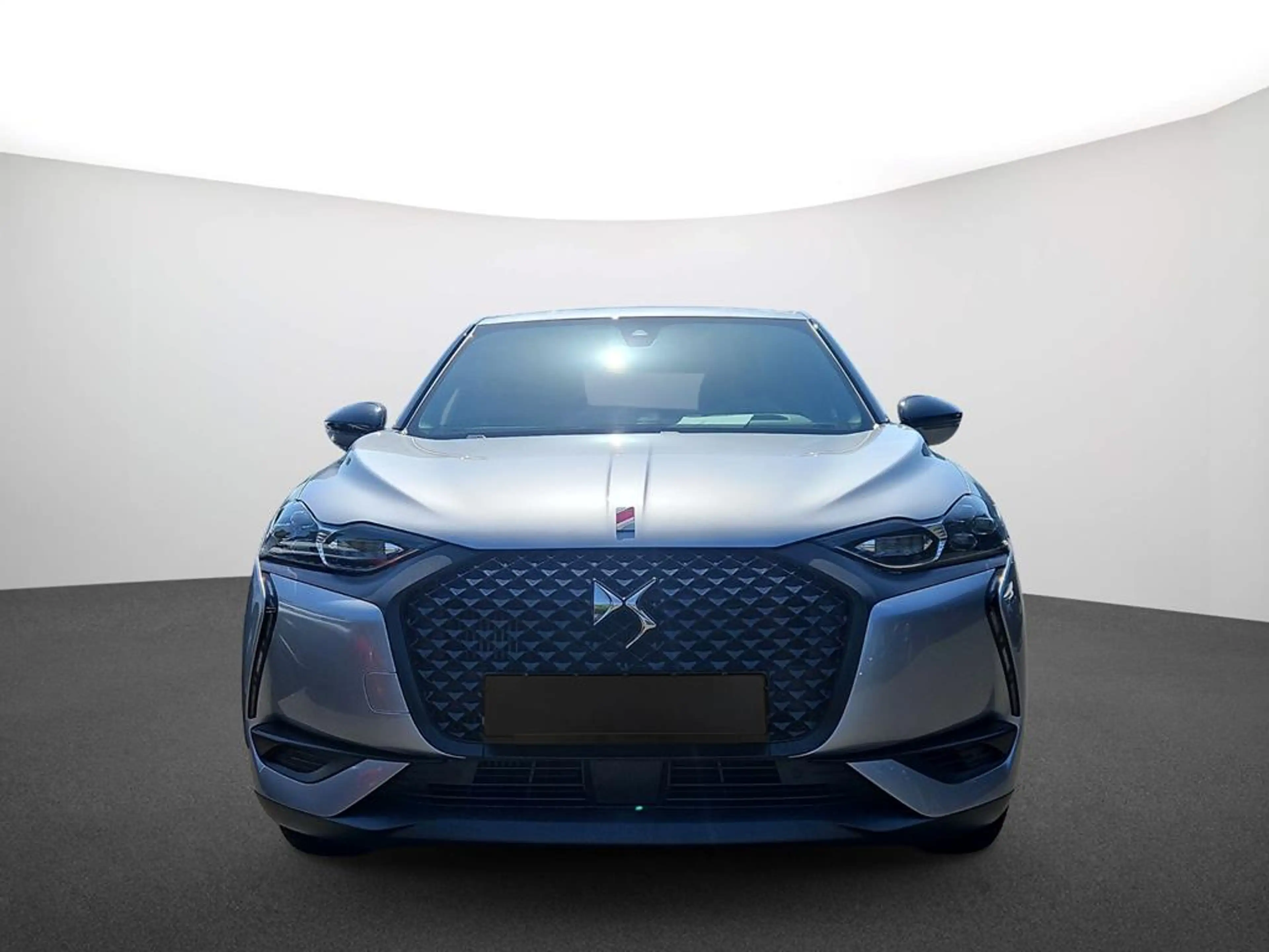 DS Automobiles DS 3 Crossback Performance Line — photo 2