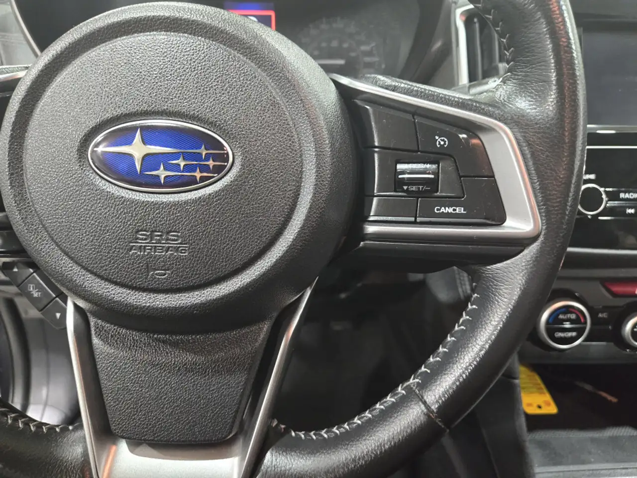 Subaru Impreza снимка Subaru Impreza
