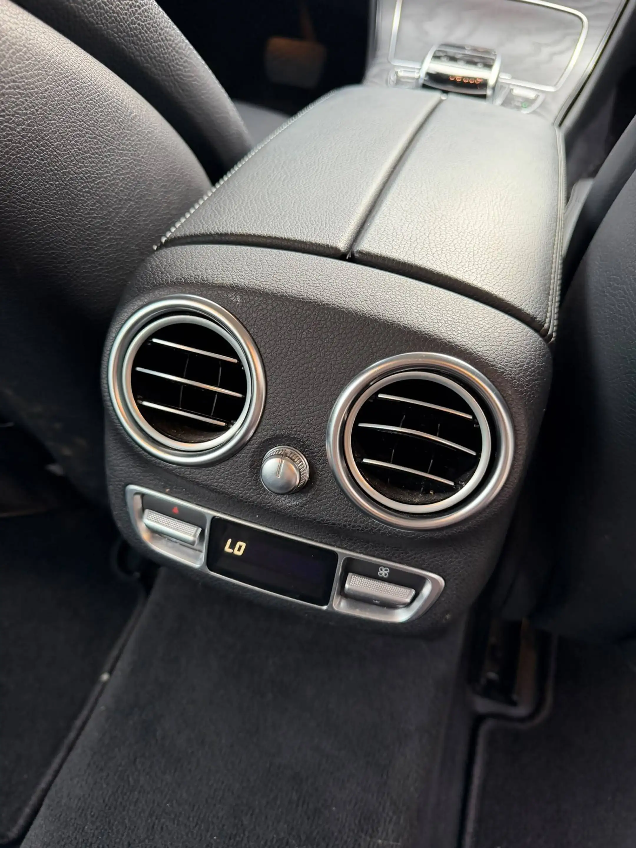 Mercedes-Benz C 250 C-Klasse T-Modell Diesel (BlueTEC) d T 7G-TRONIC Avantgarde — photo 8