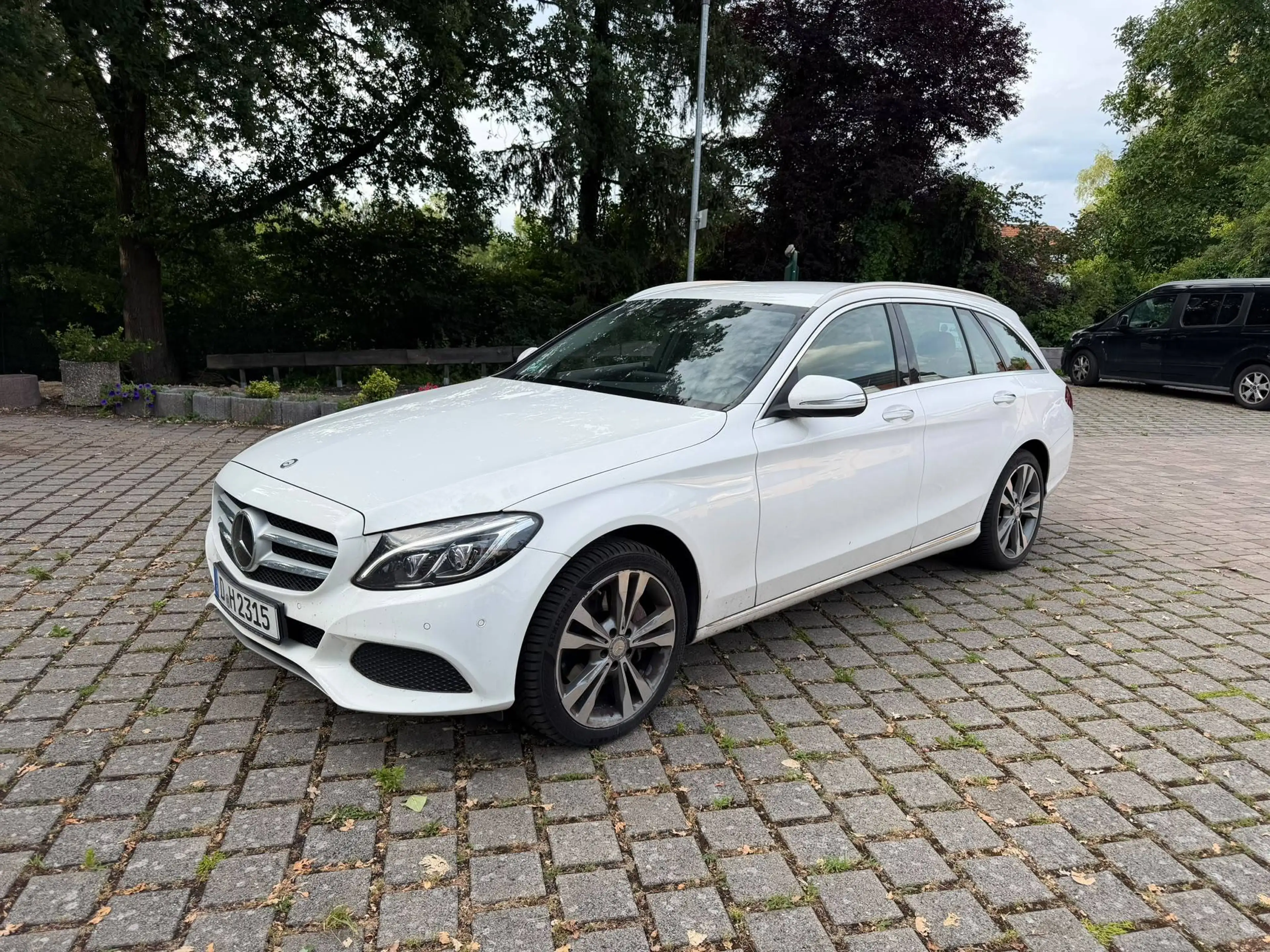 Mercedes-Benz C 250 C-Klasse T-Modell Diesel (BlueTEC) d T 7G-TRONIC Avantgarde — photo 2