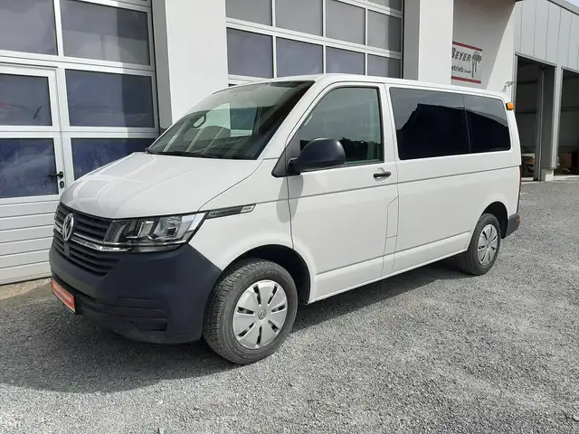 Volkswagen T6 Transporter T6.1 2,0 TDI Klima 9-Sitzer, Scheiben hinten getönt