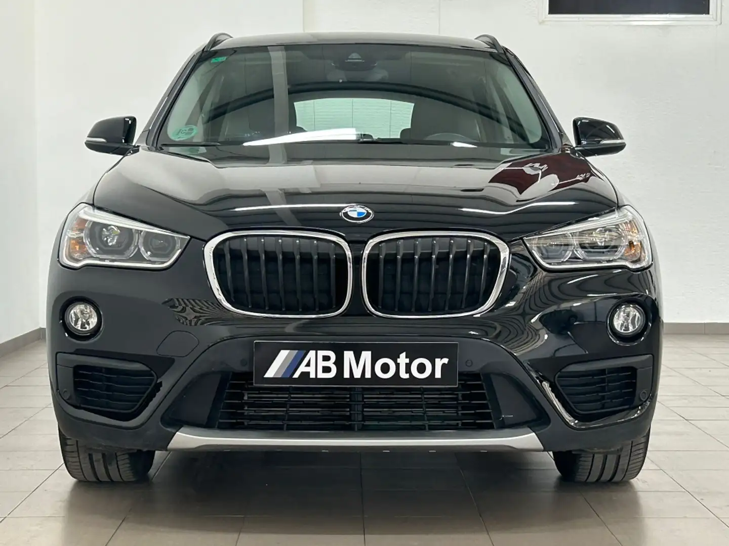 BMW X1 sDrive 18dA Negro - 2