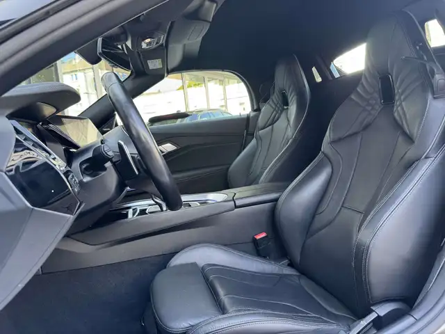 BMW Z4 view 7