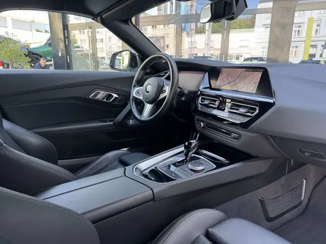 BMW Z4 view 3