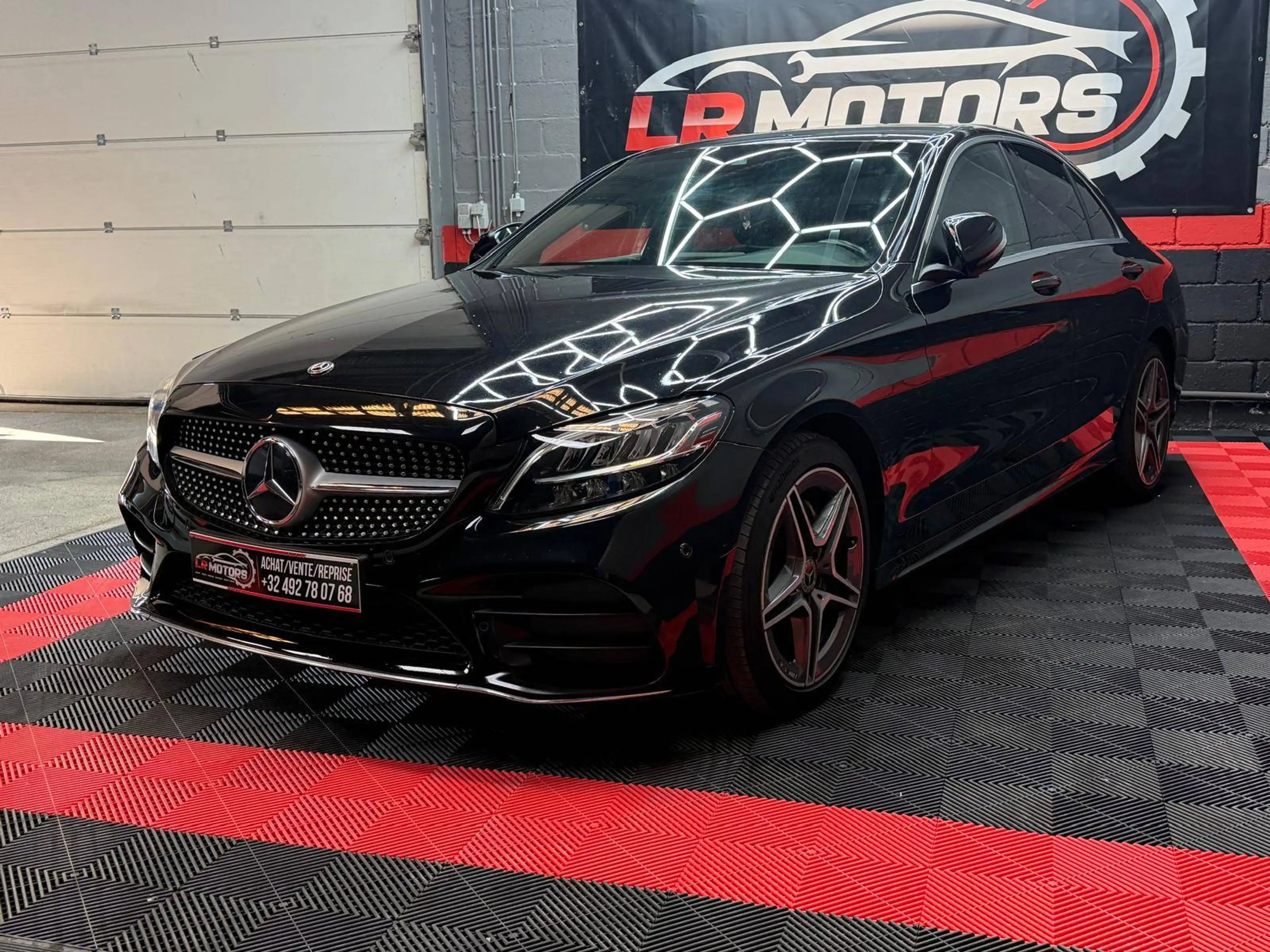 Mercedes-Benz C 180 C 180 d Business AMG LINE — photo 2