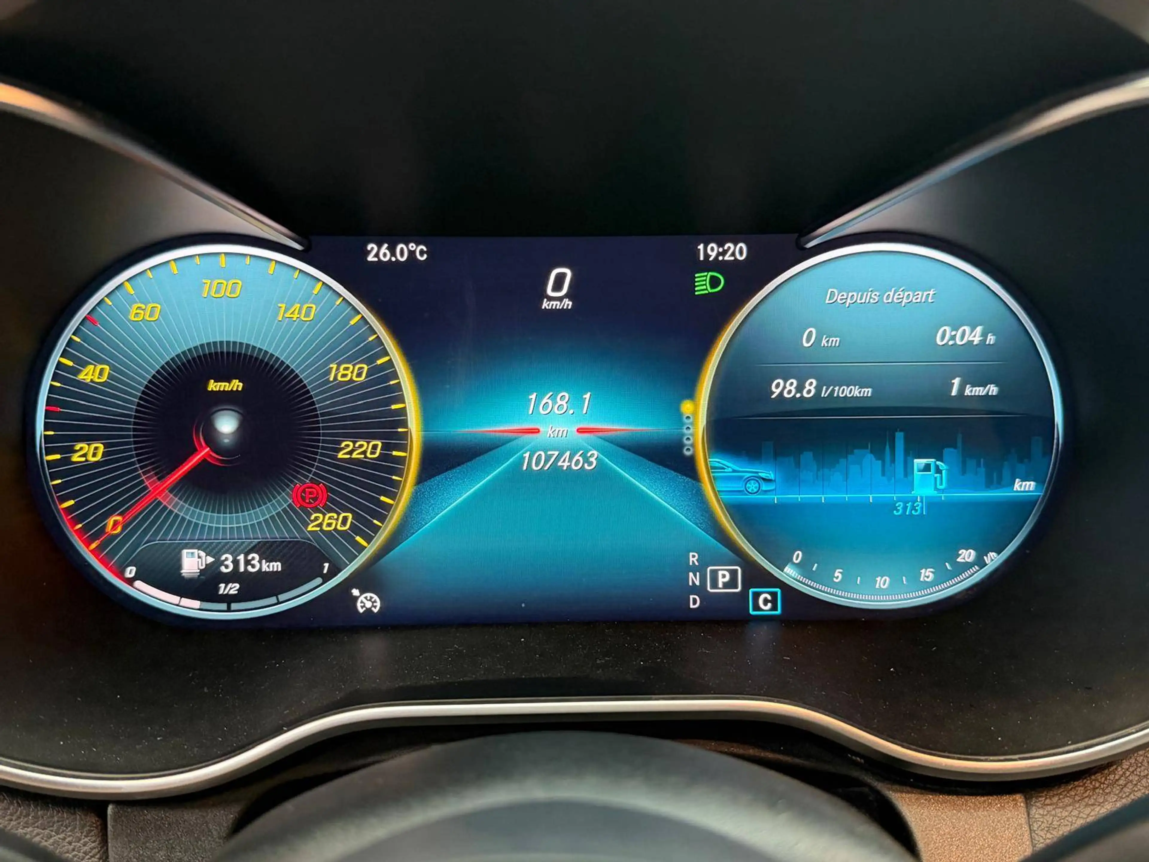 Mercedes-Benz C 180 C 180 d Business AMG LINE — photo 20