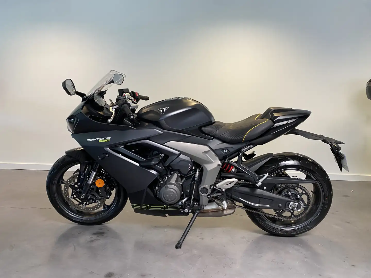 Triumph - 1