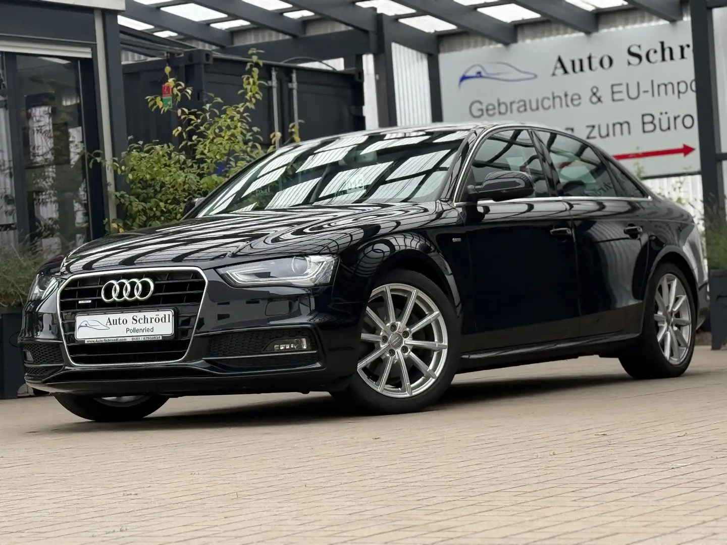Audi A4 Lim. Aut. S line 2.0 TDI Quattro, AHK, Bi-Xenon Czarny - 1