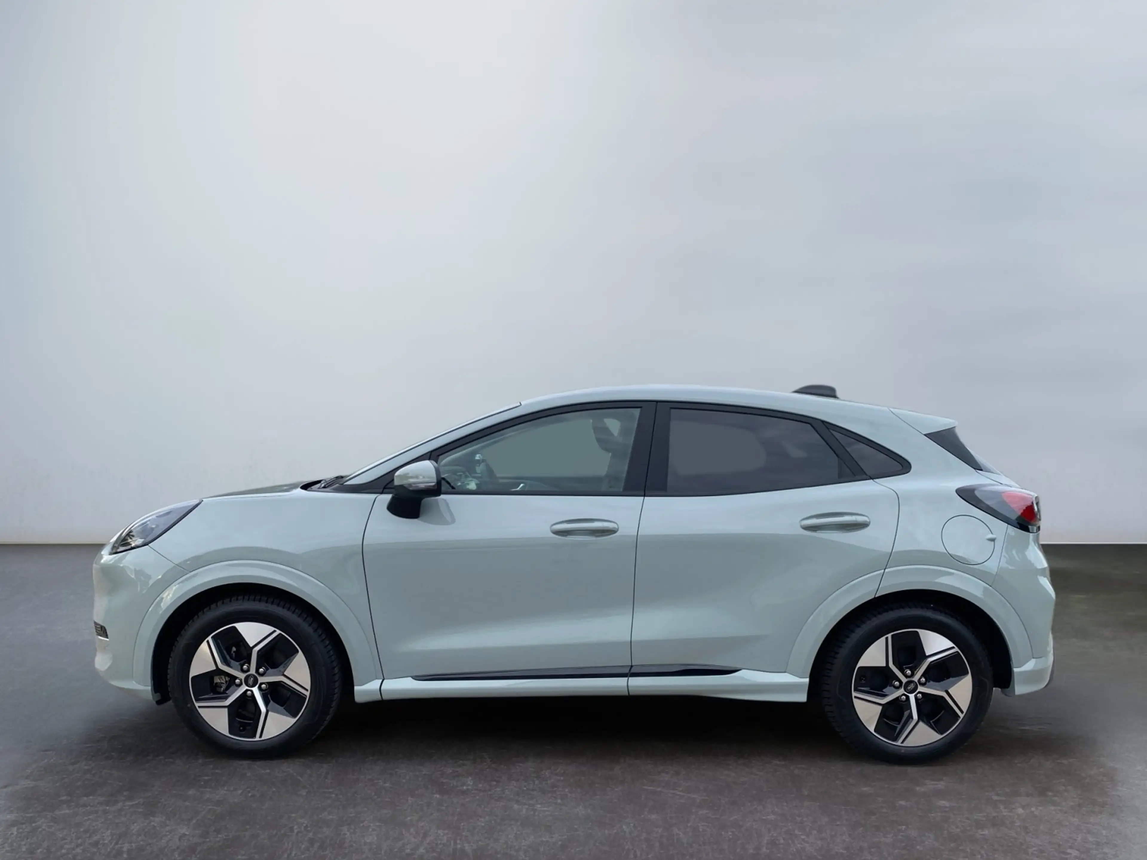 Ford Puma Gen-E 46,8 kWh TEMP+KAMERA+PDC+NAVI — photo 3