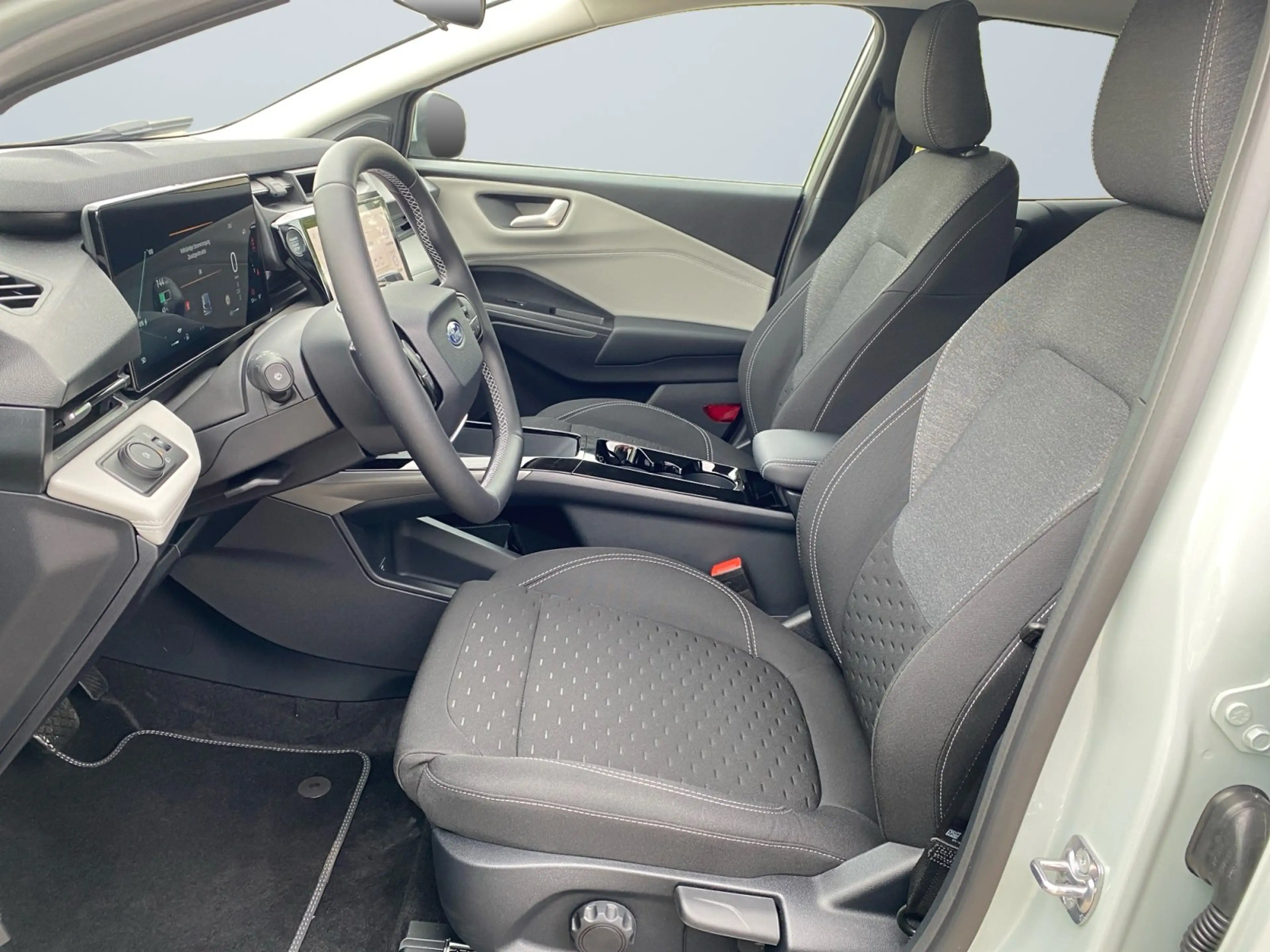 Ford Puma Gen-E 46,8 kWh TEMP+KAMERA+PDC+NAVI — photo 7