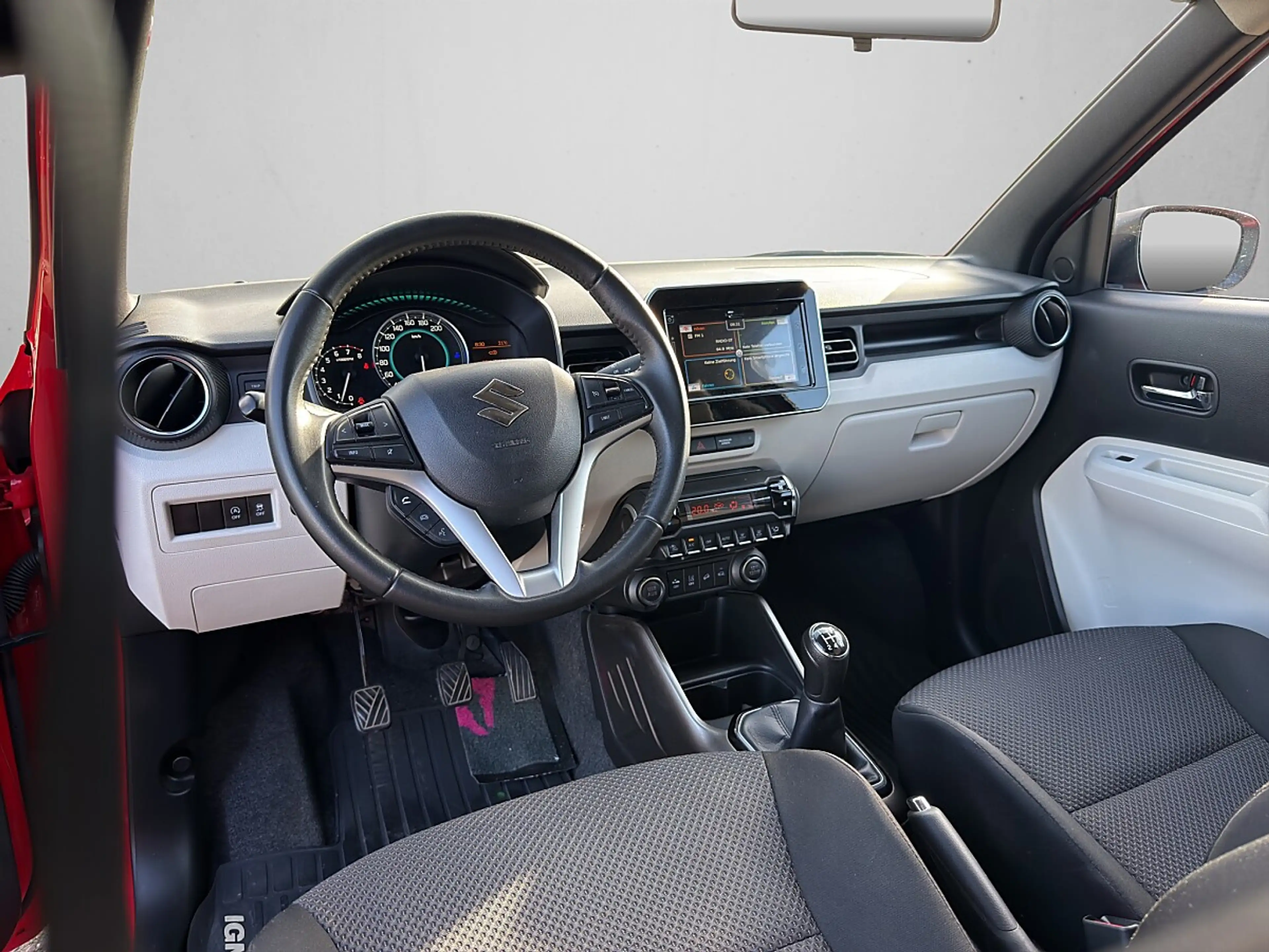 Suzuki Ignis 1,2 DualJet Hybrid ALLGRIP Flash — photo 10