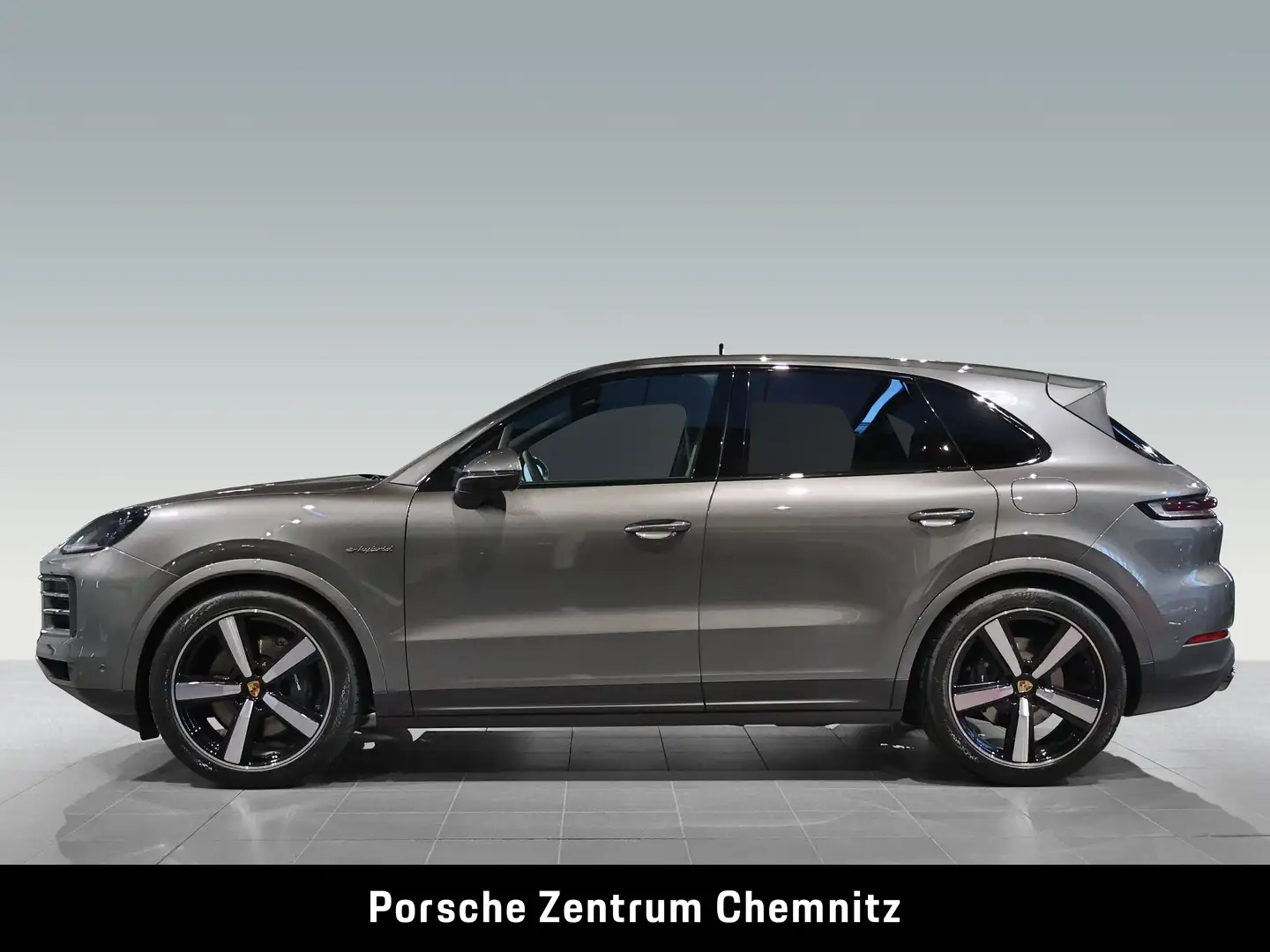Porsche Cayenne E-Hybrid Sitzbelüft.;Head-Up;BOSE;Pano Grau - 2
