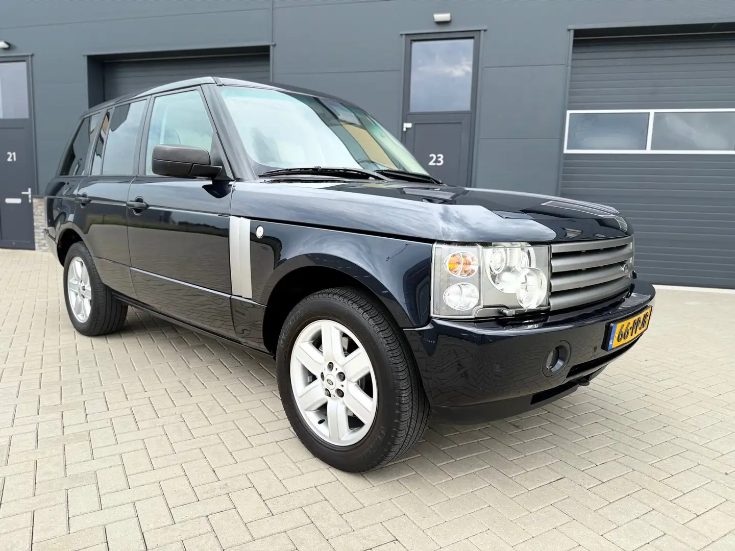 Land Rover Range Rover 4.4 V8 Vogue Autobiography Pack Youngtimer NL auto Blau - 2