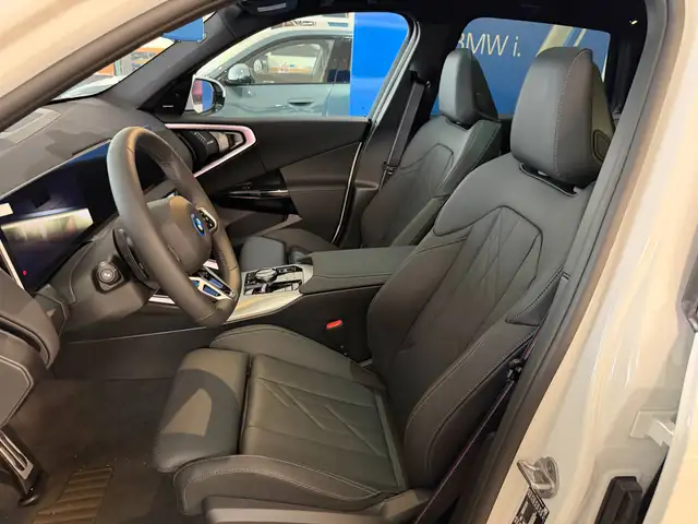 BMW X3 view 17