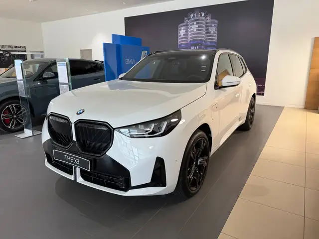 BMW X3 main image