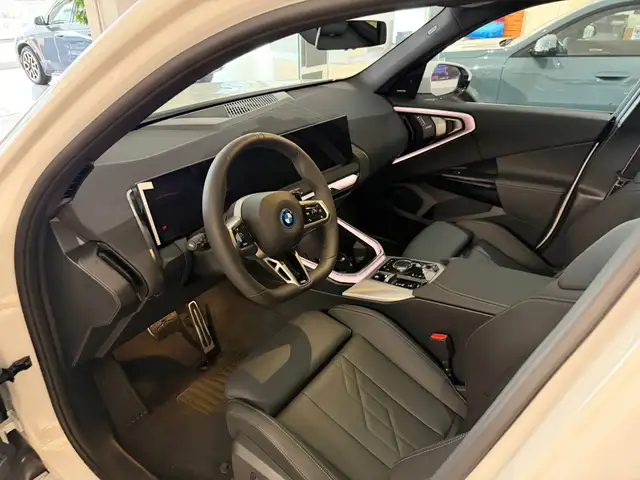 BMW X3 view 15
