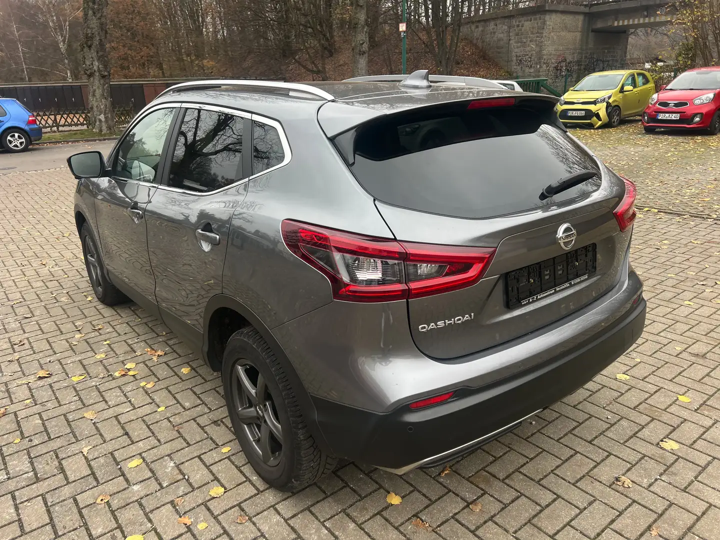 Nissan Qashqai N-Connecta Gris - 2