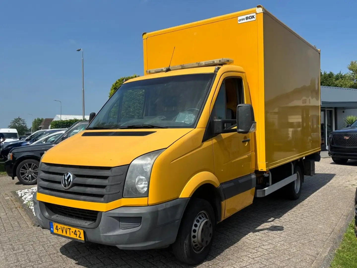 Volkswagen Crafter 2.0 TDI Bakwagen Meubelbak Laadklep Trekhaak Geel - 1