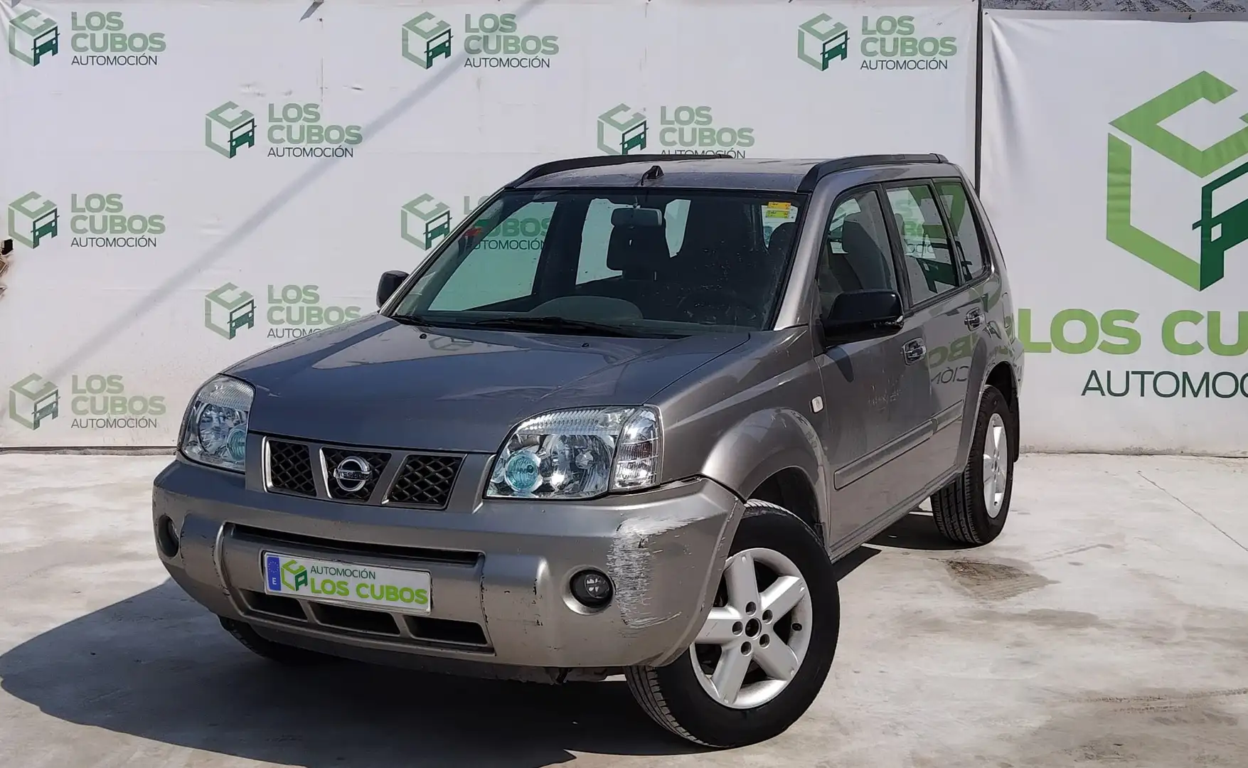 Nissan X-Trail Columbia 2.2dCi Titanium Pack Bruin - 1